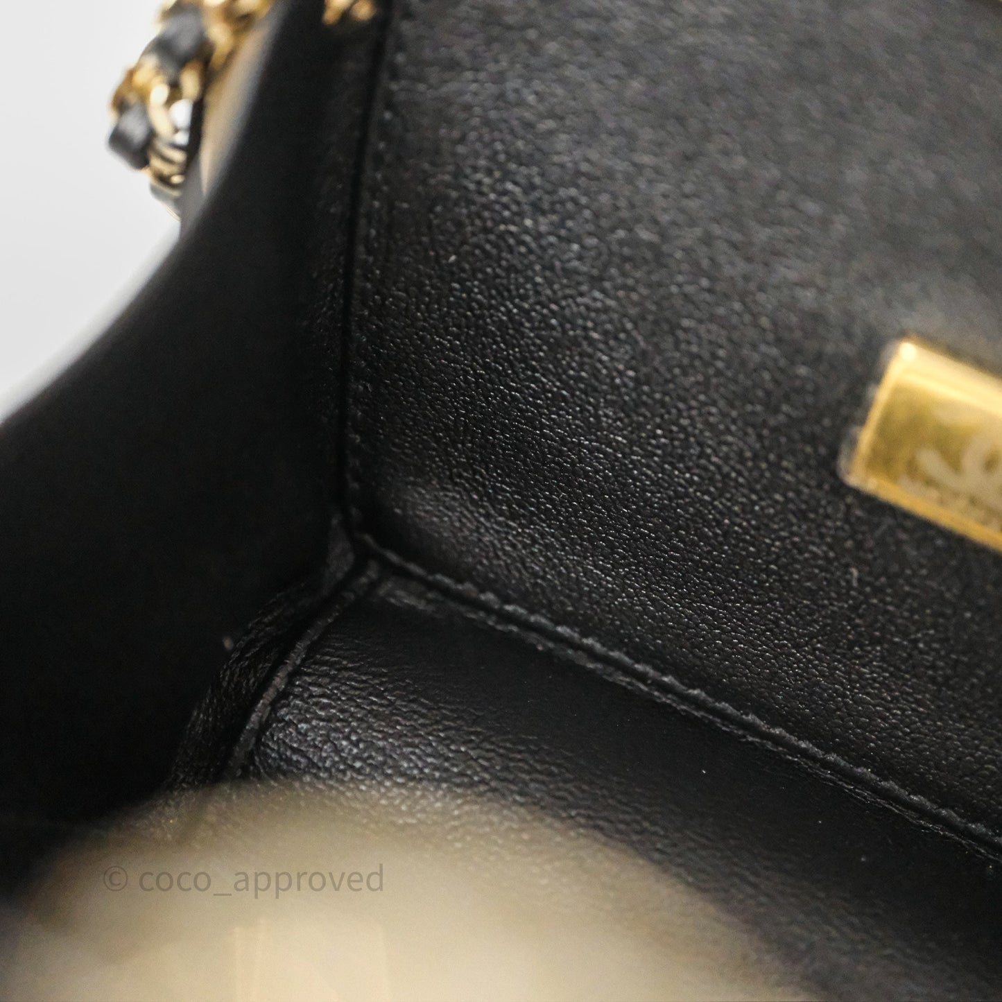 Chanel Makeup Palette Minaudiere Black Plexi Strass Gold Hardware