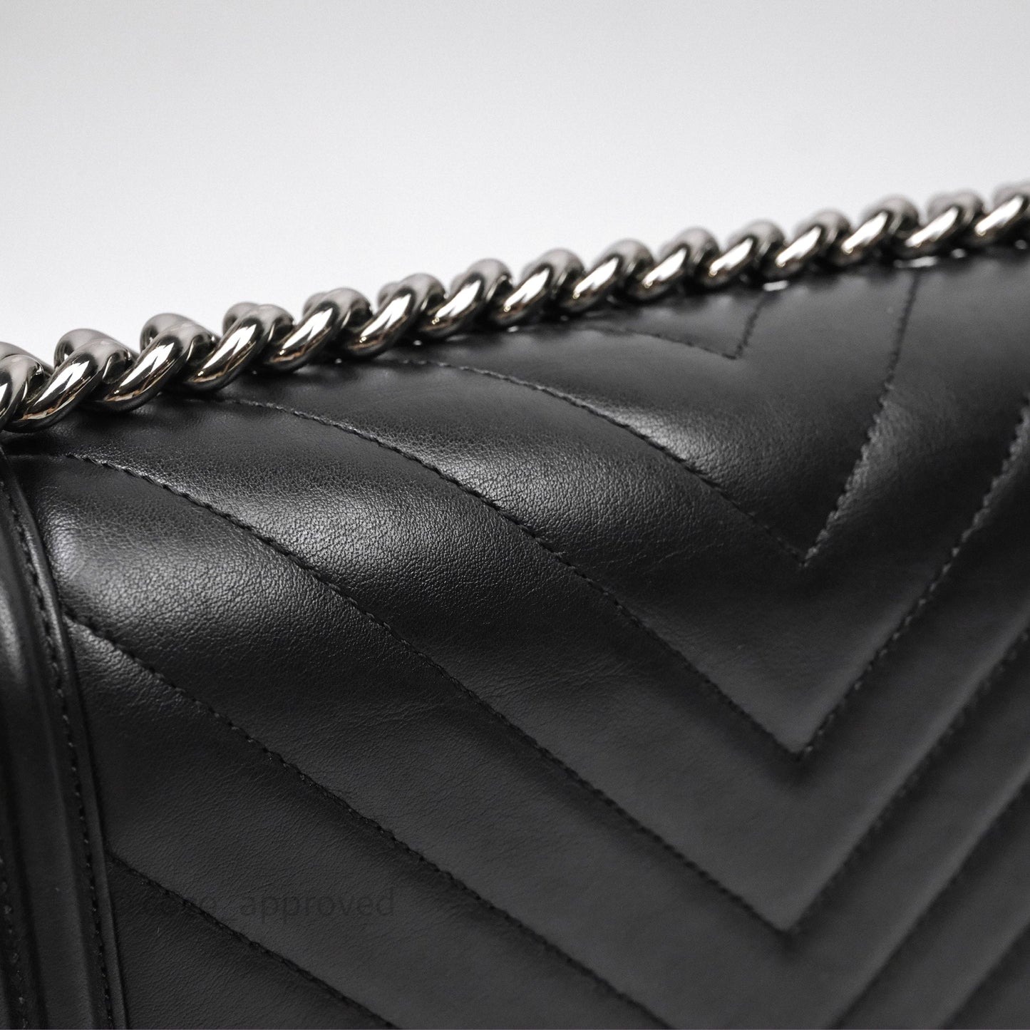 Chanel Medium Boy Chevron Black Calfskin Silver Hardware