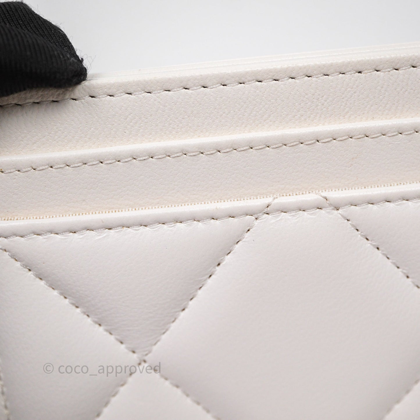 Chanel 19 Quilted Flat Card Holder White Lambskin