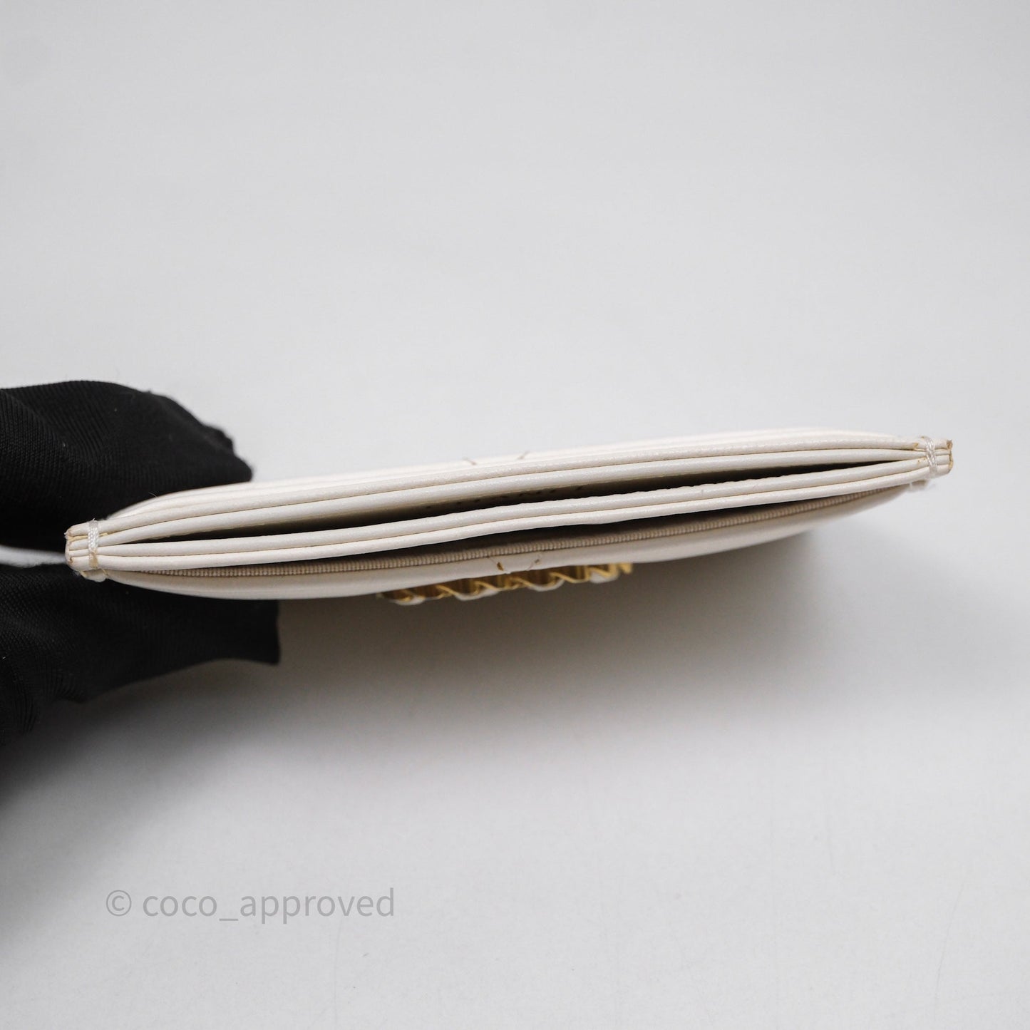 Chanel 19 Quilted Flat Card Holder White Lambskin