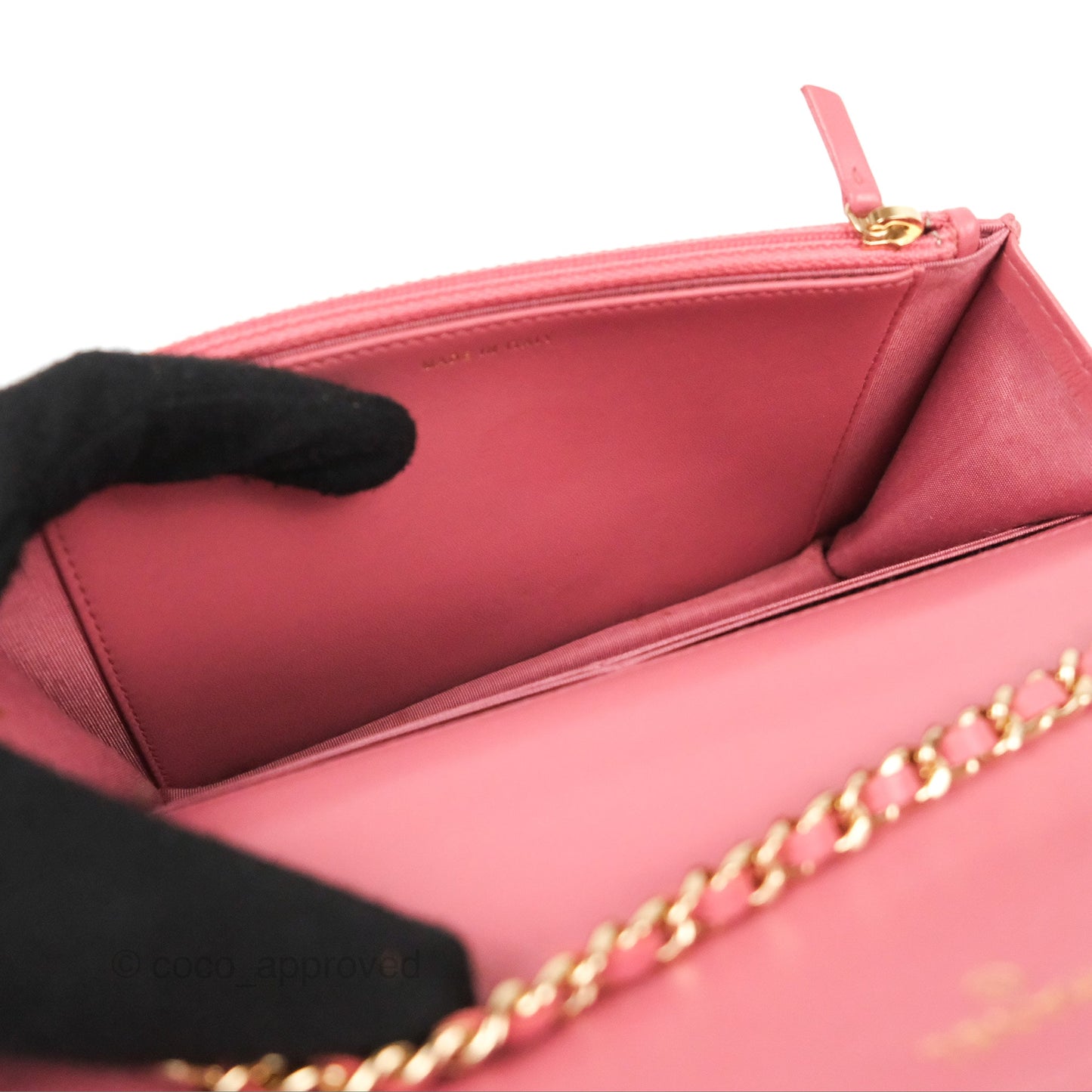 Chanel Trendy CC WOC Chevron Pink Lambskin Gold Hardware