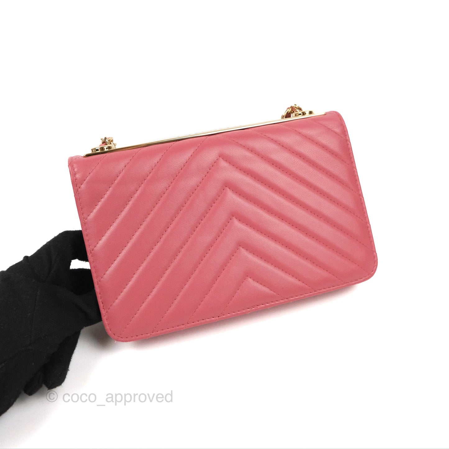 Chanel Trendy CC WOC Chevron Pink Lambskin Gold Hardware