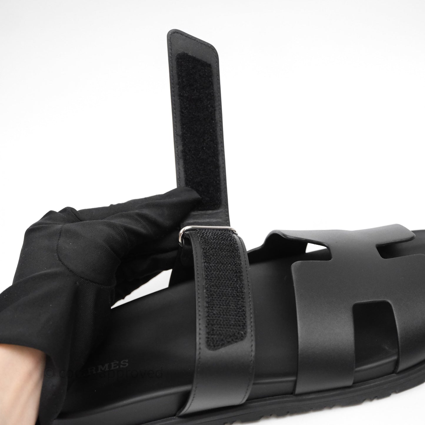 Hermès Chypre Sandal Calfskin Black Size 40