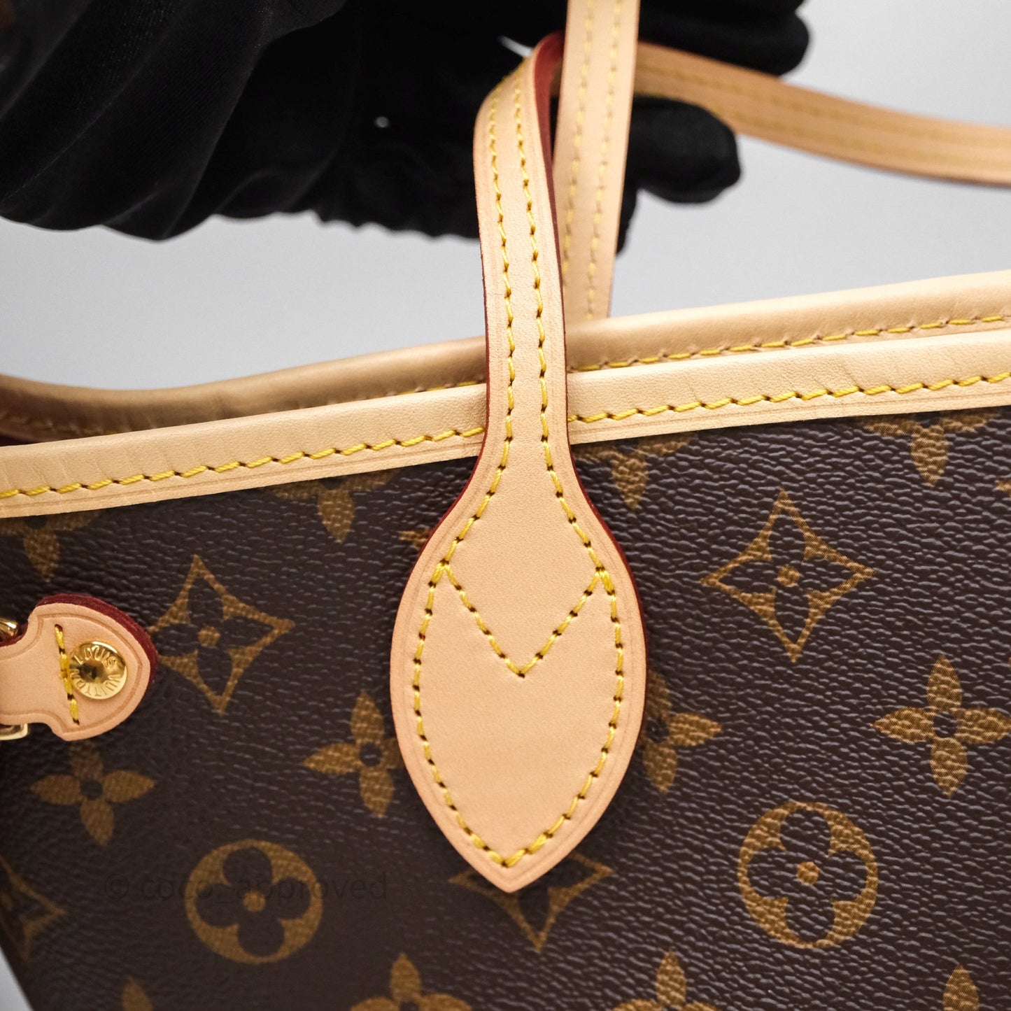 Louis Vuitton Neverfull PM Tote Bag Monogram Canvas Fuchsia