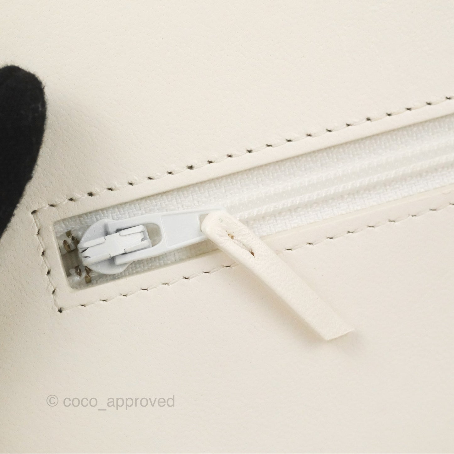 Chanel 19 Wallet on Chain WOC White Mixed Hardware