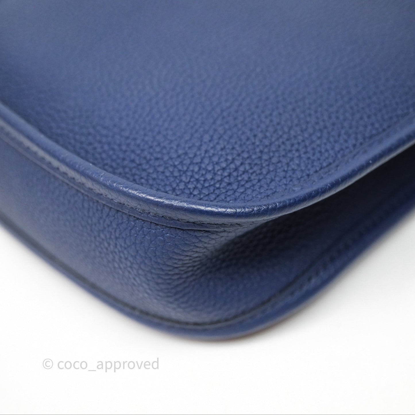 Hermès Mini Evelyne 16 Bleu Saphir 73 Taurillon Maurice Palladium Hardware