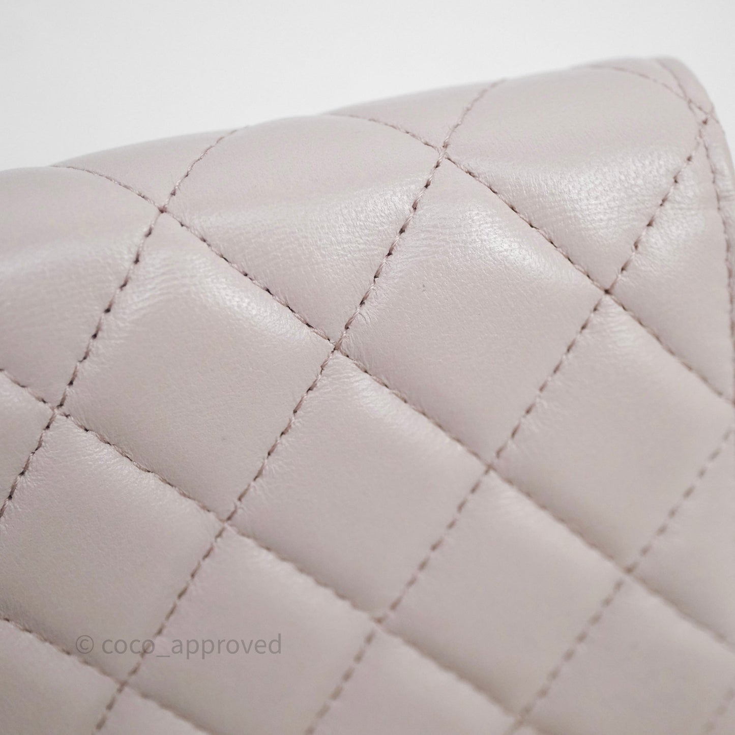 Chanel Pearl Crush Mini Clutch Belt Bag Lilac Lambskin Aged Gold Hardware