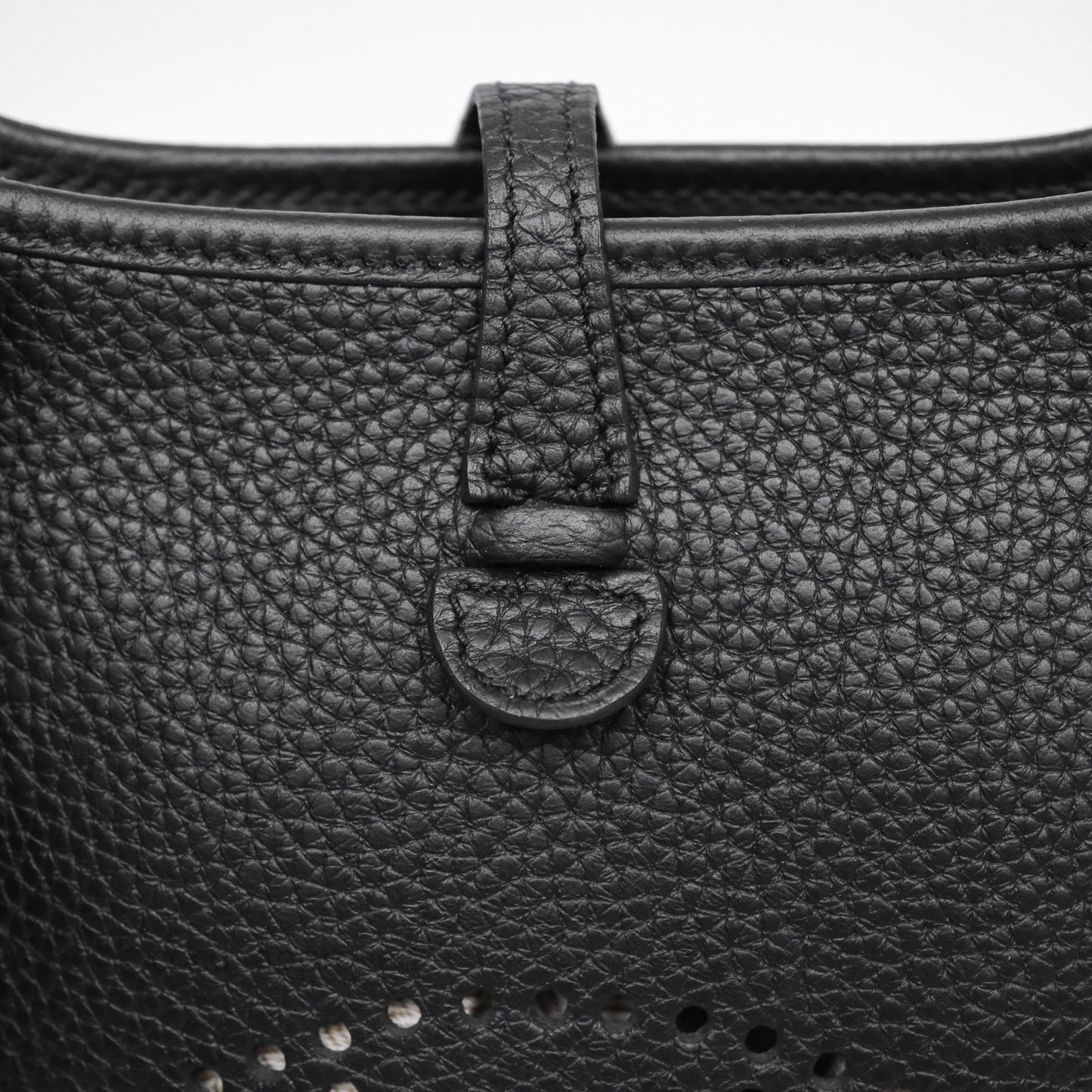 Hermès Mini Evelyne 16 Black Noir 89 Clemence Gold Hardware