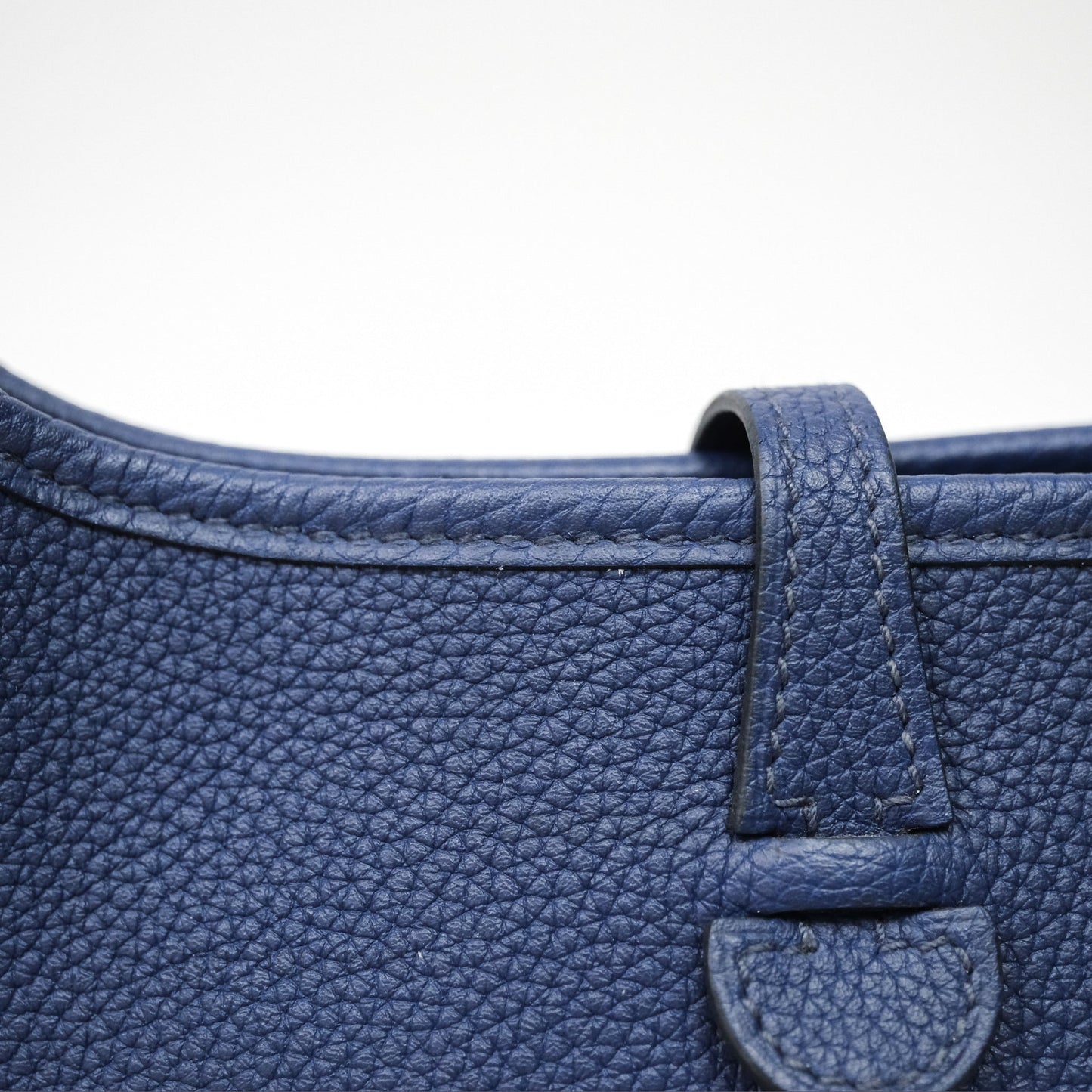 Hermès Mini Evelyne 16 Bleu Saphir 73 Taurillon Maurice Palladium Hardware