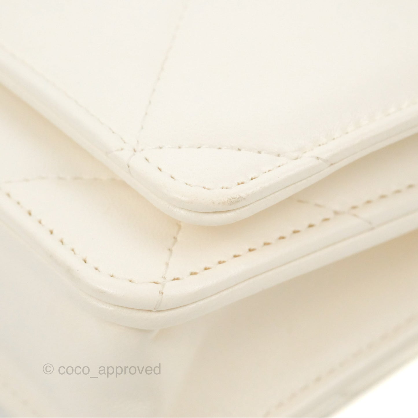 Chanel 19 Wallet on Chain WOC White Mixed Hardware