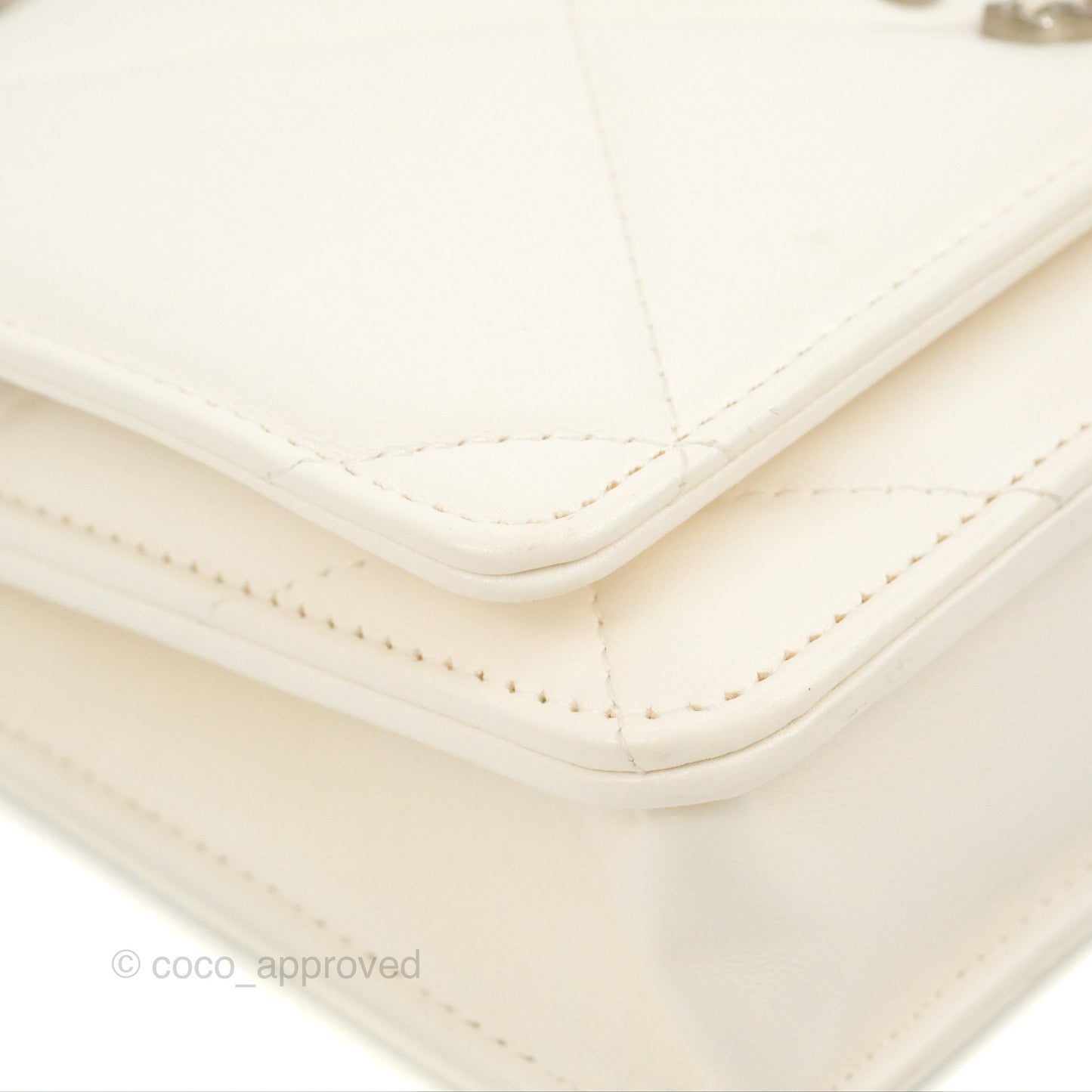 Chanel 19 Wallet on Chain WOC White Mixed Hardware