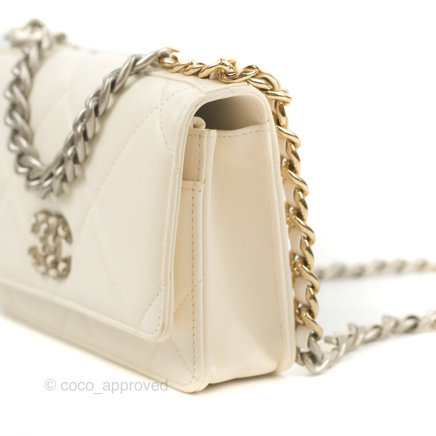 Chanel 19 Wallet on Chain WOC White Mixed Hardware