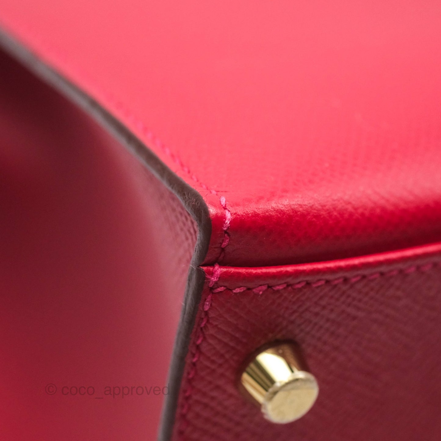 Hermès Kelly 32 Sellier Rouge Casaque Q5 Epsom Gold Hardware
