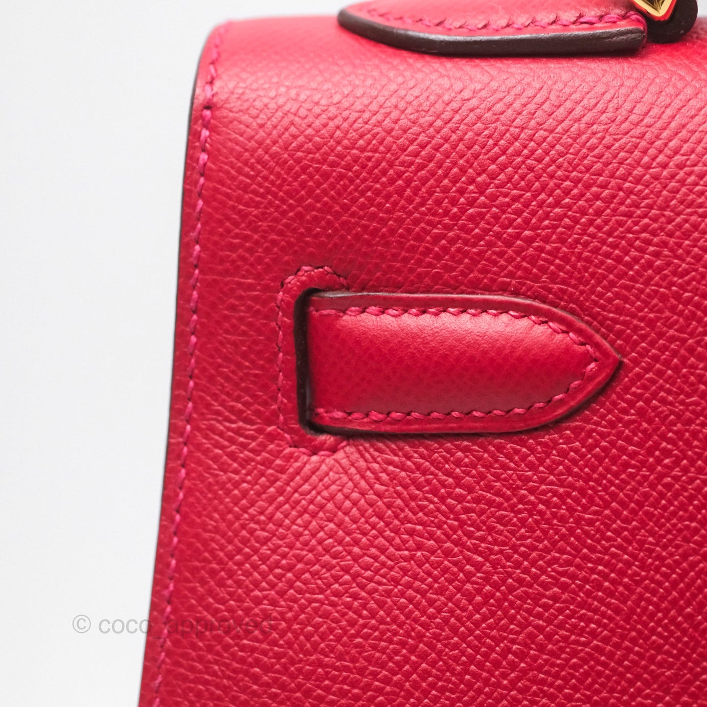 Hermès Kelly 32 Sellier Rouge Casaque Q5 Epsom Gold Hardware