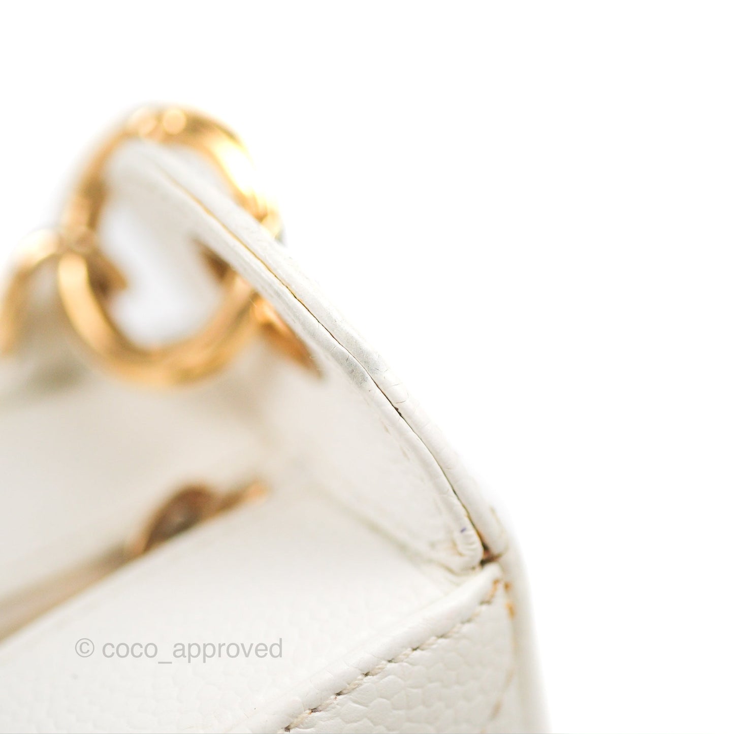 Chanel Vintage CC Quilted Shoulder Bag White Caviar Gold Hardware