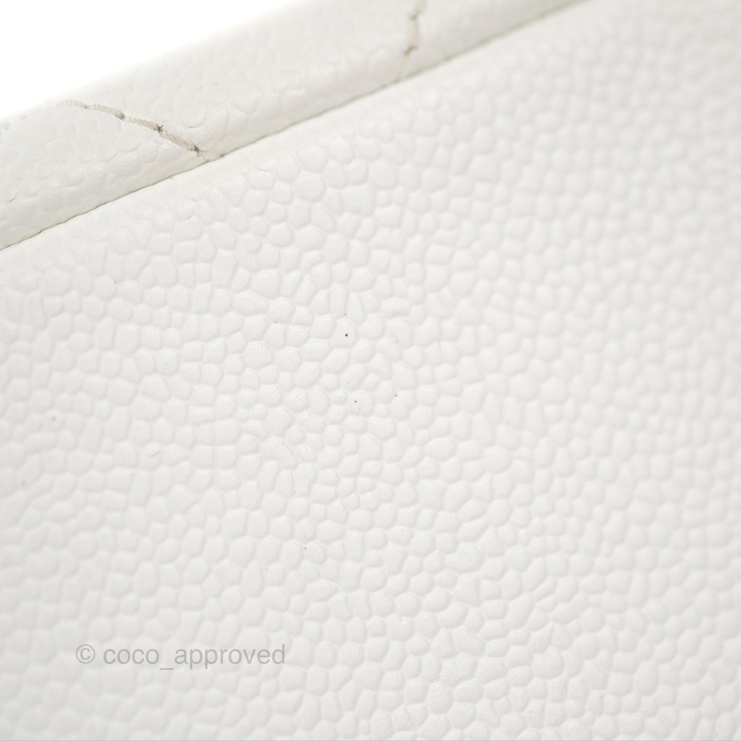 Chanel Vintage CC Quilted Shoulder Bag White Caviar Gold Hardware