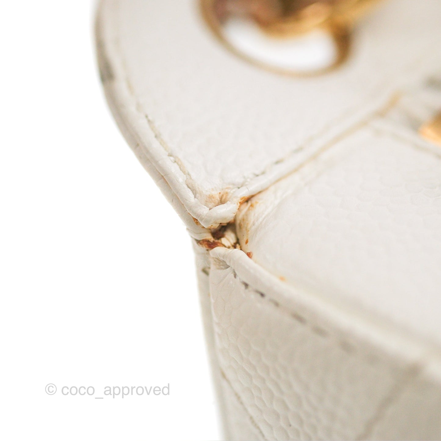 Chanel Vintage CC Quilted Shoulder Bag White Caviar Gold Hardware