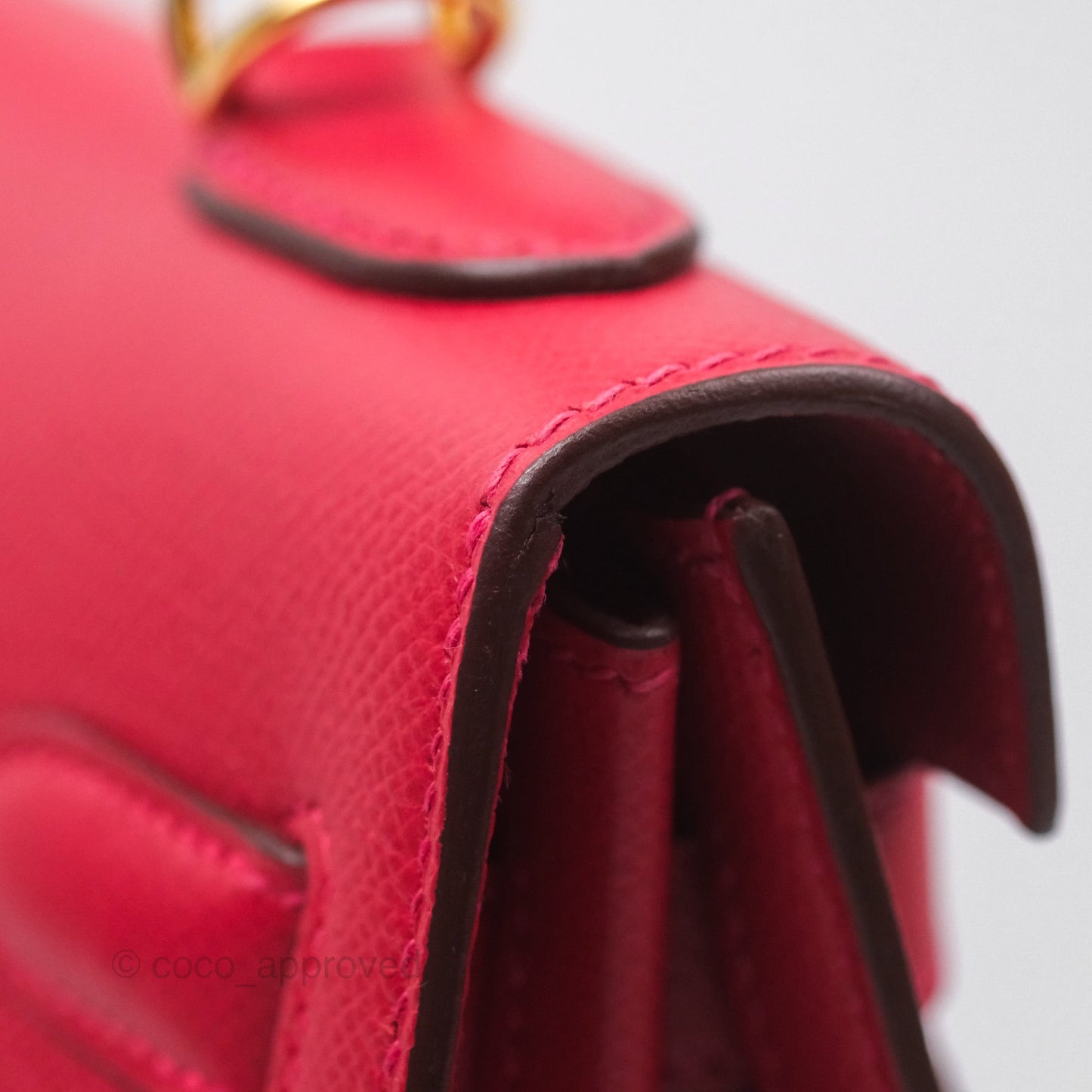 Hermès Kelly 32 Sellier Rouge Casaque Q5 Epsom Gold Hardware