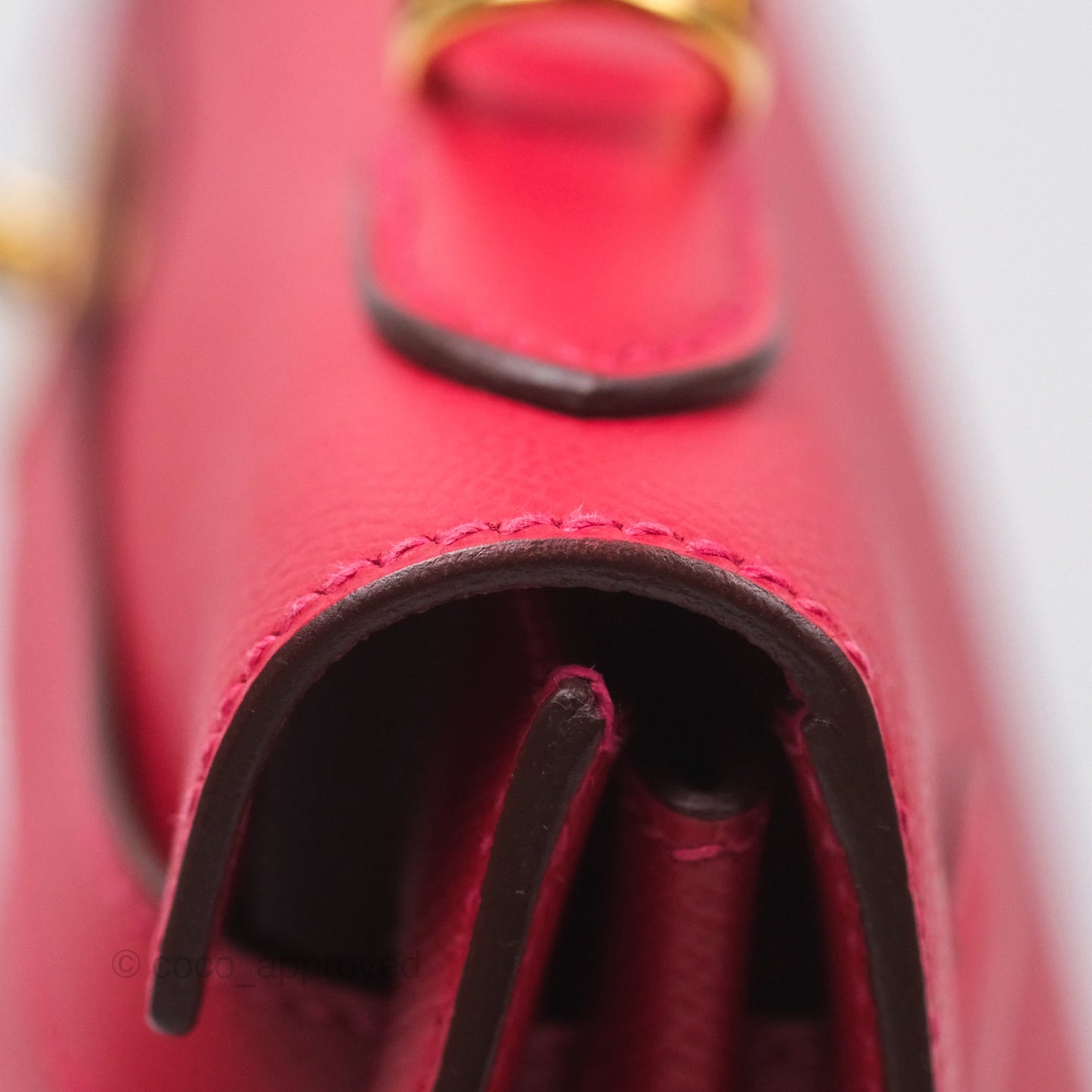 Hermès Kelly 32 Sellier Rouge Casaque Q5 Epsom Gold Hardware