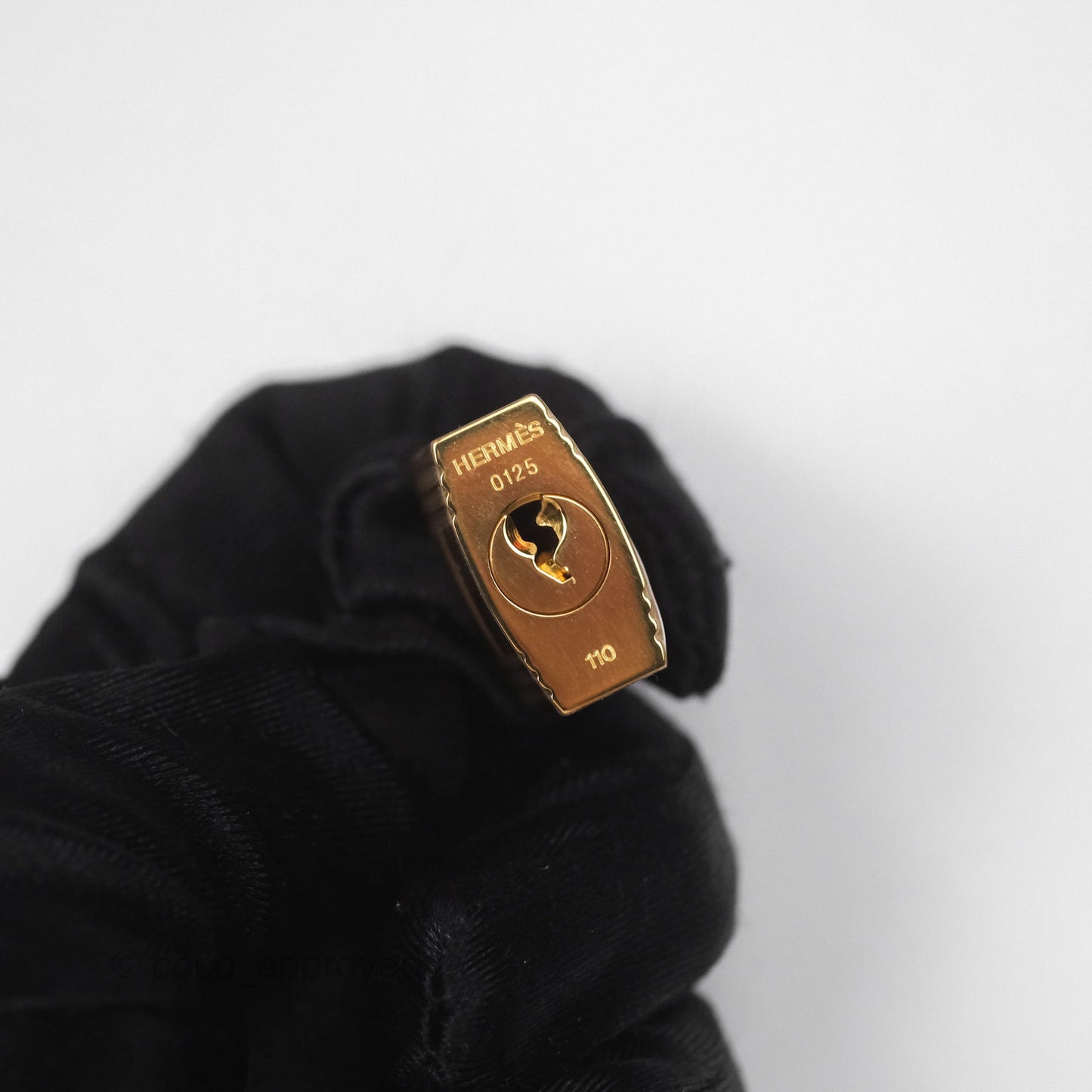 Hermès Kelly 32 Sellier Rouge Casaque Q5 Epsom Gold Hardware