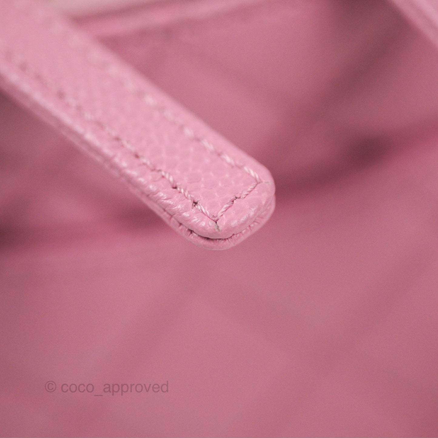 Chanel Caviar Quilted Pick Me Up Small Vanity Case Light Pink