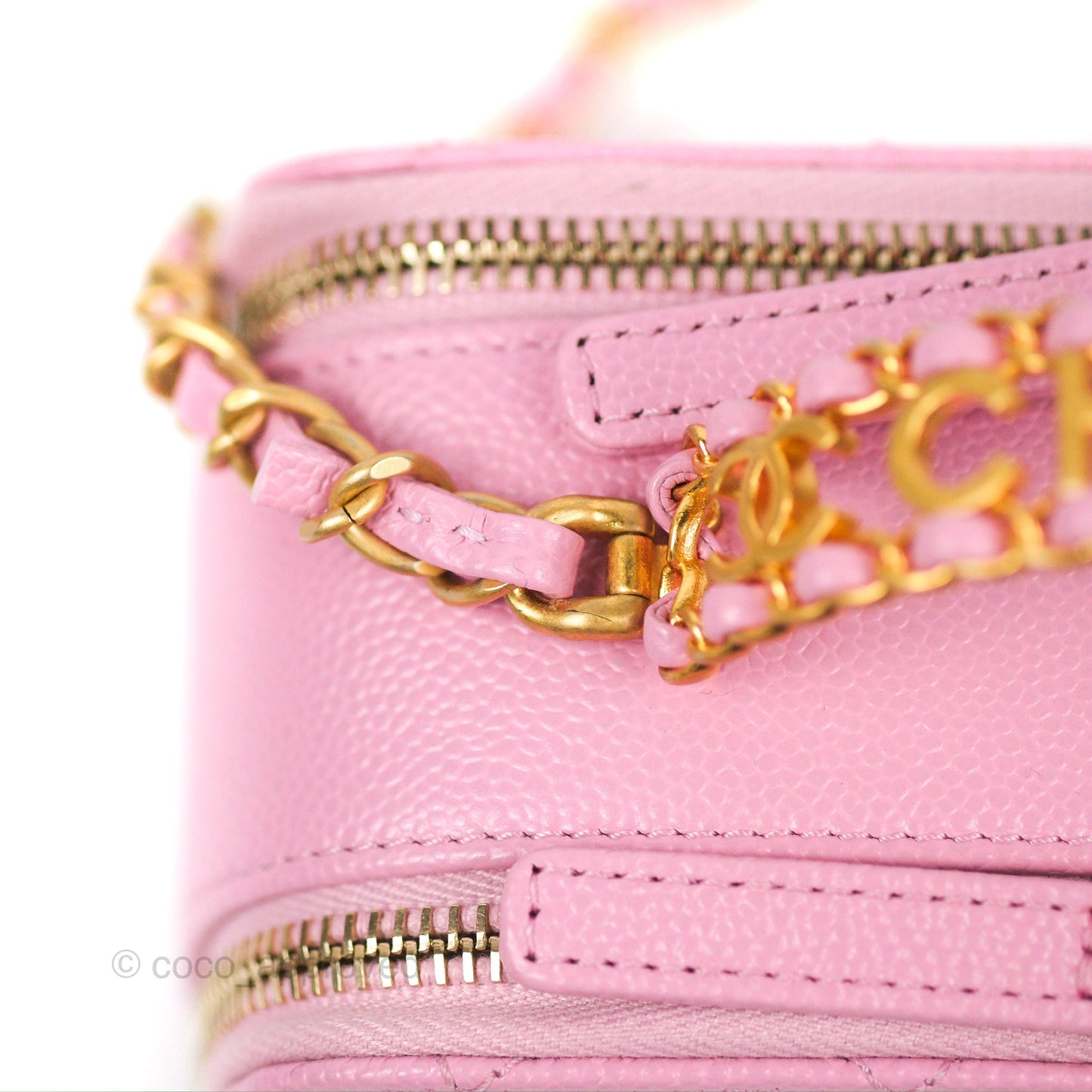 Chanel Caviar Quilted Pick Me Up Small Vanity Case Light Pink