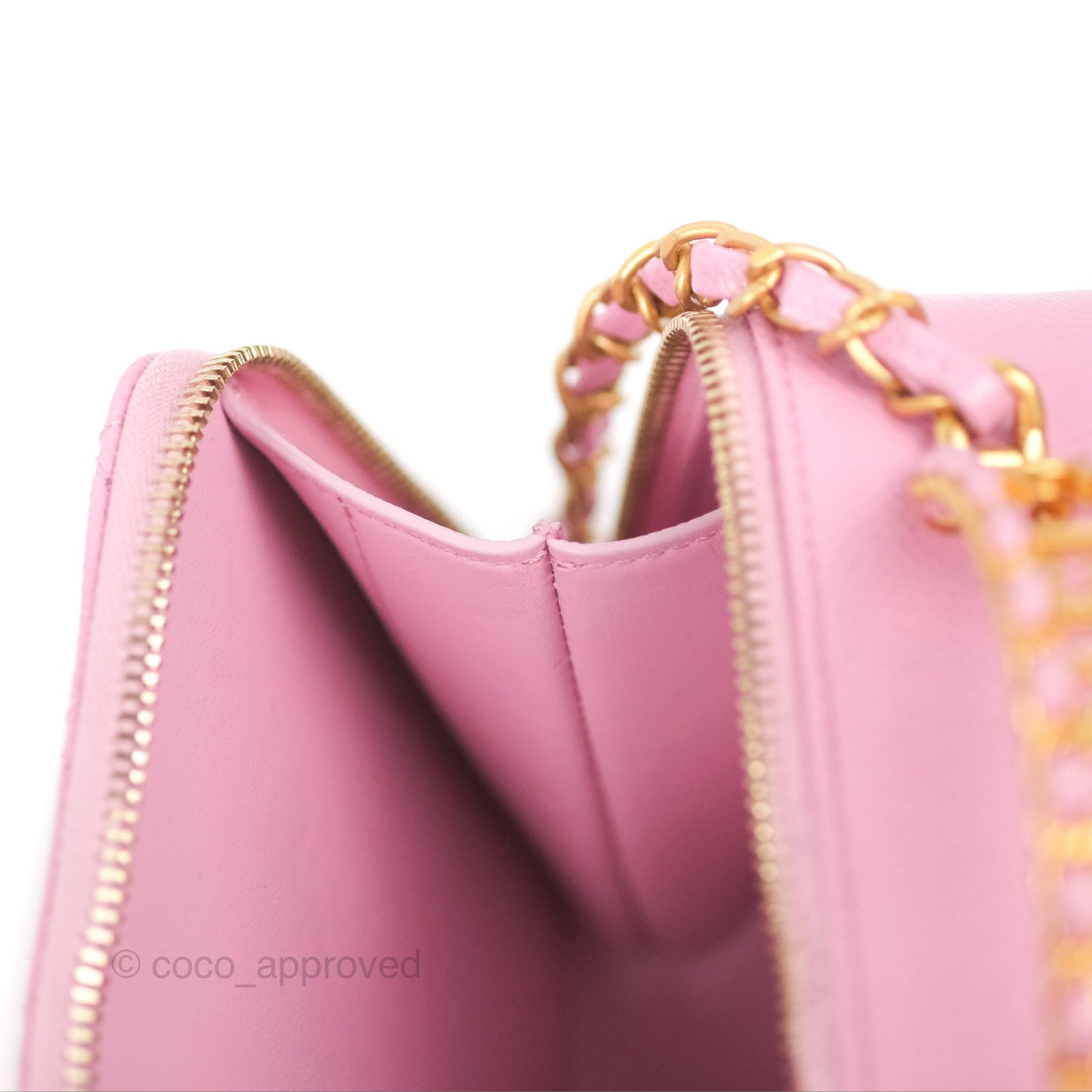 Chanel Caviar Quilted Pick Me Up Small Vanity Case Light Pink
