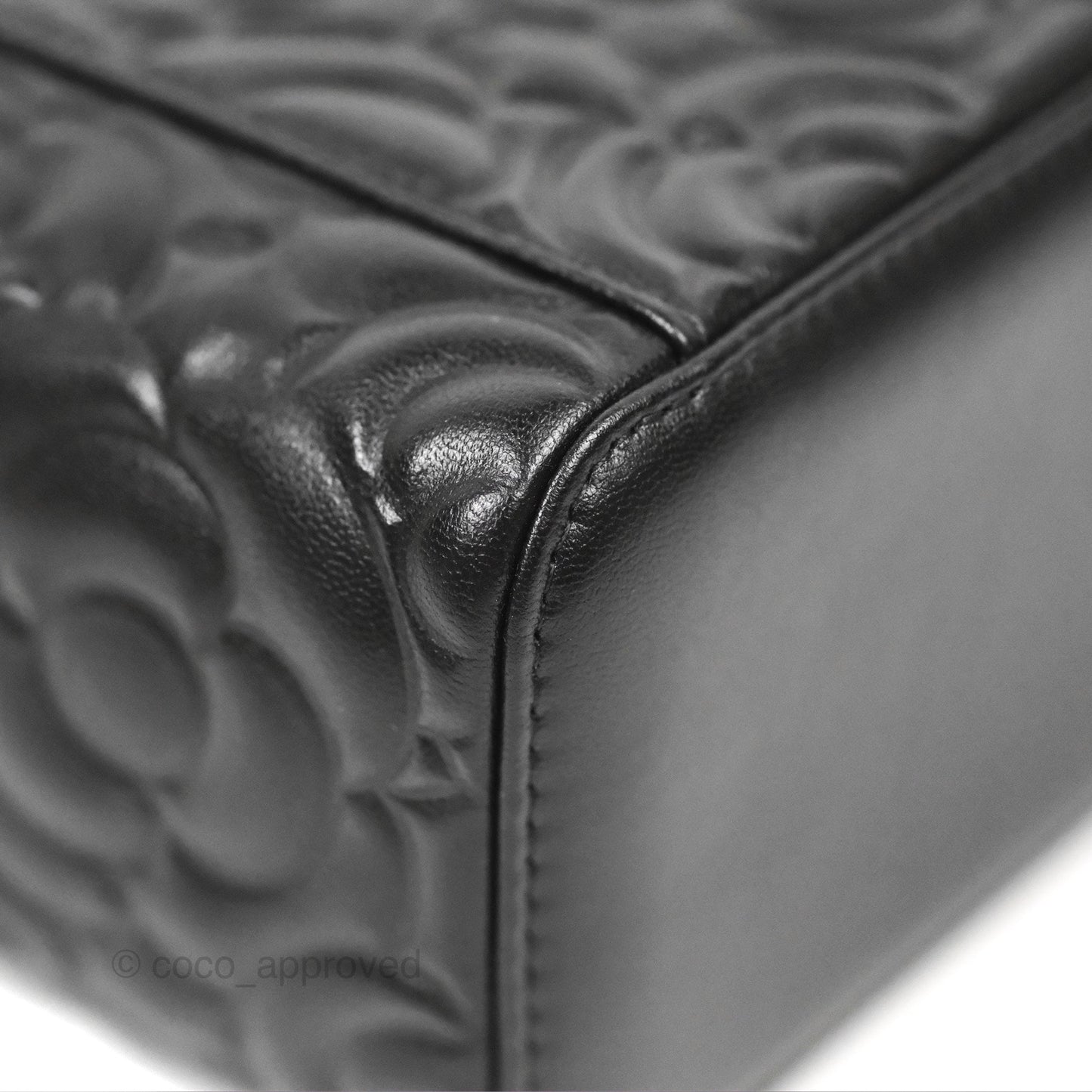 Chanel Vanity Rectangular Camellia Embossed Black Calfskin Gold Hardware