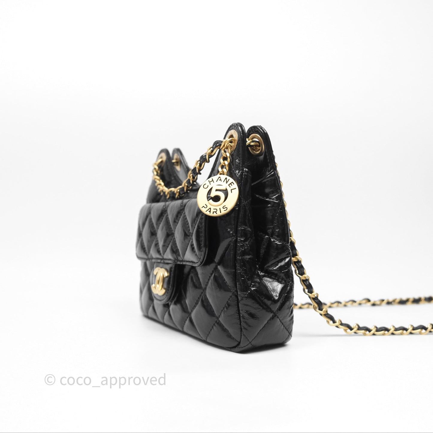 Chanel Small Wavy CC Hobo Black Shiny Crumpled Calfskin Aged Gold Hardware