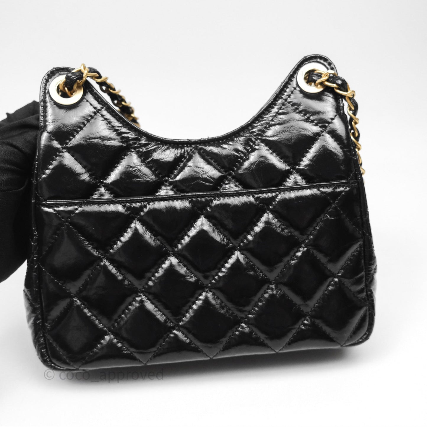 Chanel Small Wavy CC Hobo Black Shiny Crumpled Calfskin Aged Gold Hardware