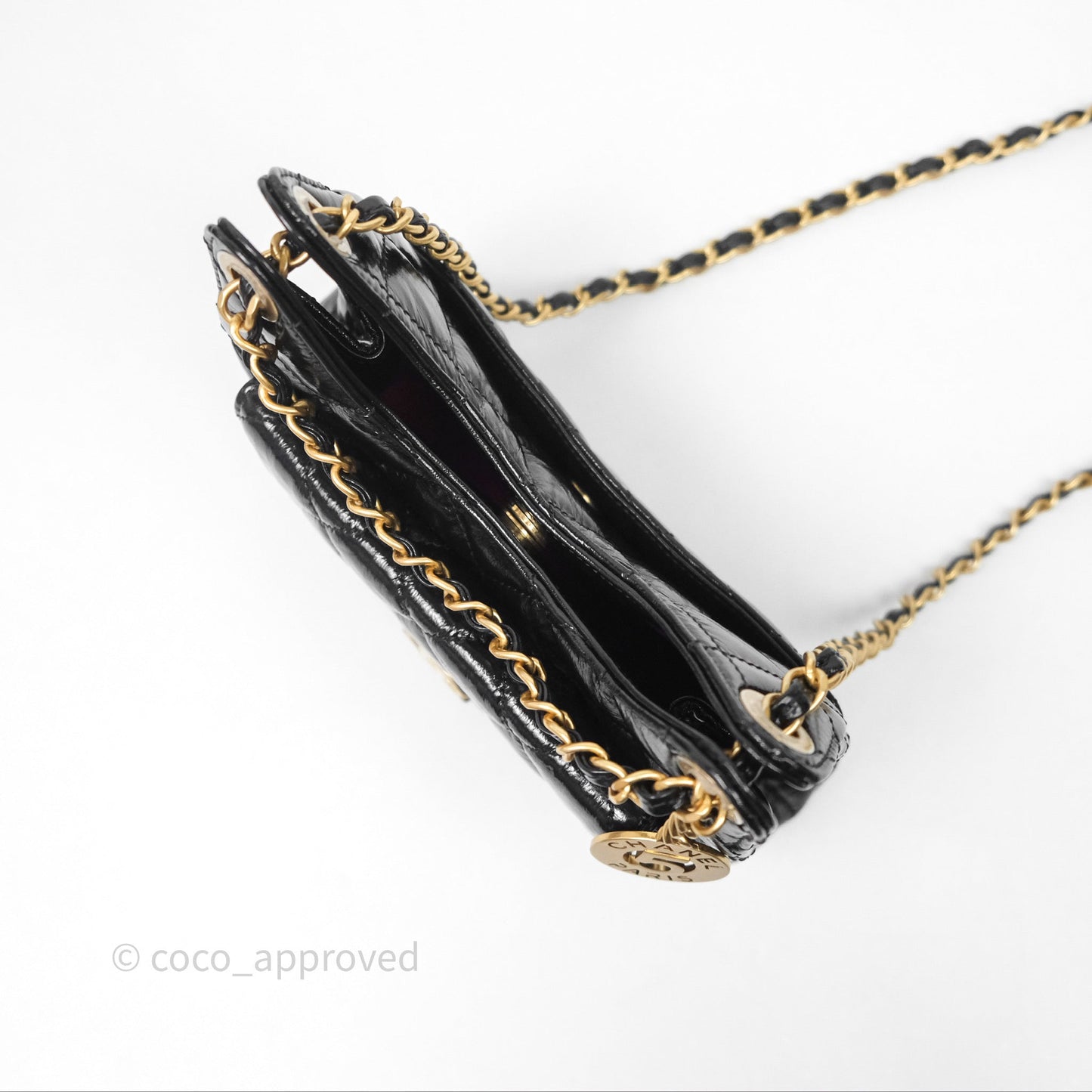 Chanel Small Wavy CC Hobo Black Shiny Crumpled Calfskin Aged Gold Hardware