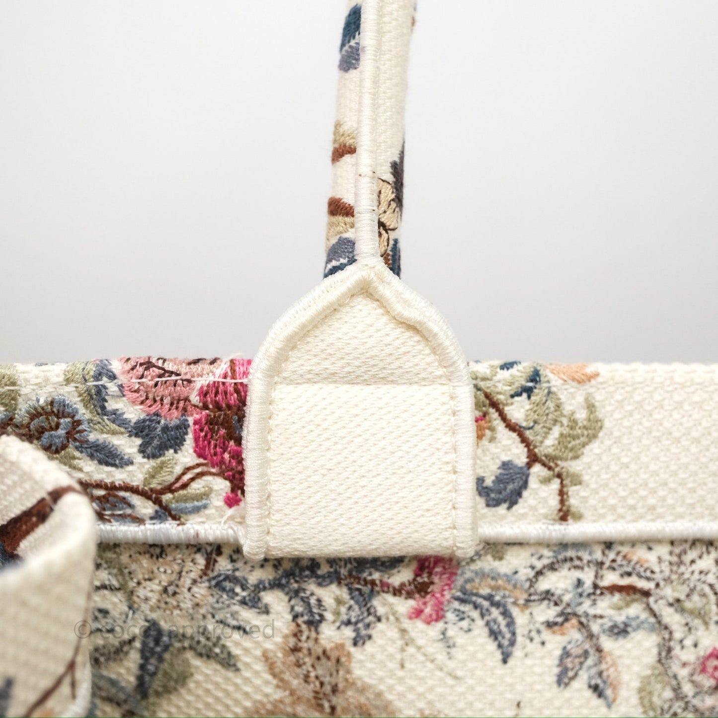 Christian Dior Medium Book Tote Dardin D'Hiver