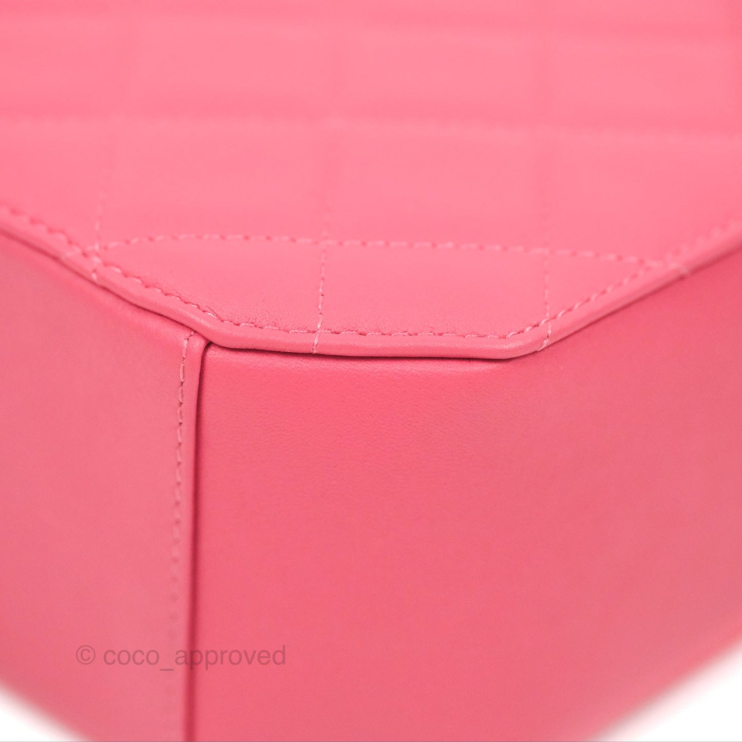 Chanel Lambskin CC Octagon Camera Case Pink