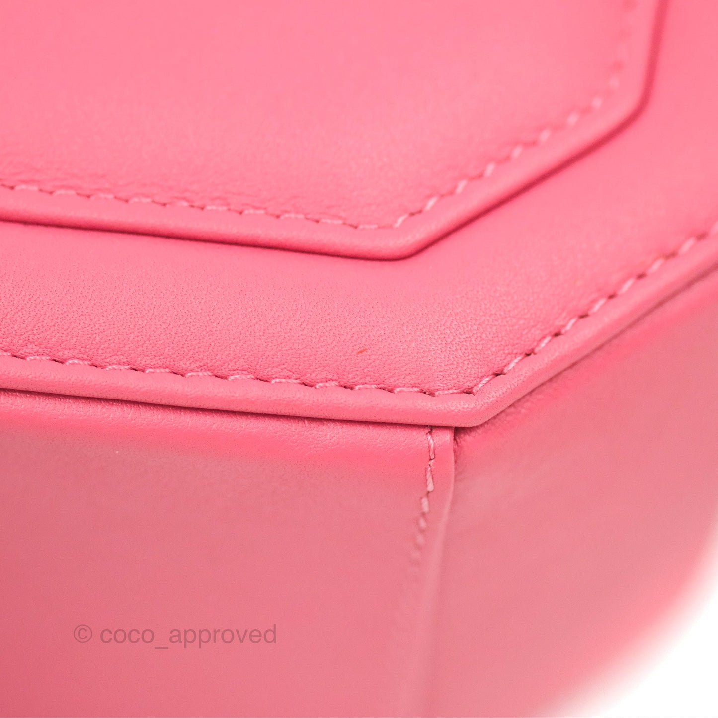 Chanel Lambskin CC Octagon Camera Case Pink