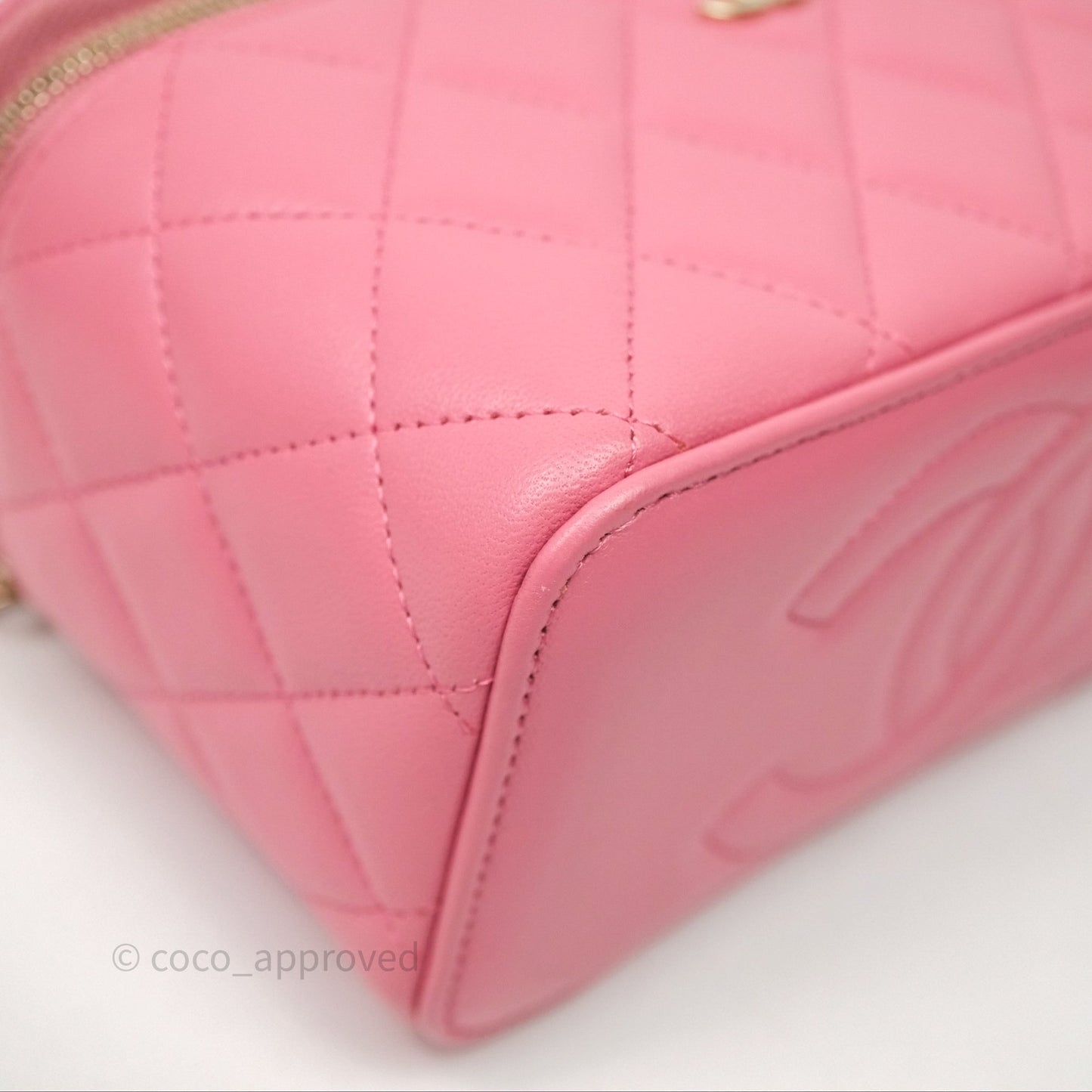 Chanel Vanity Rectangular Top Handle Pink Lambskin Gold Hardware