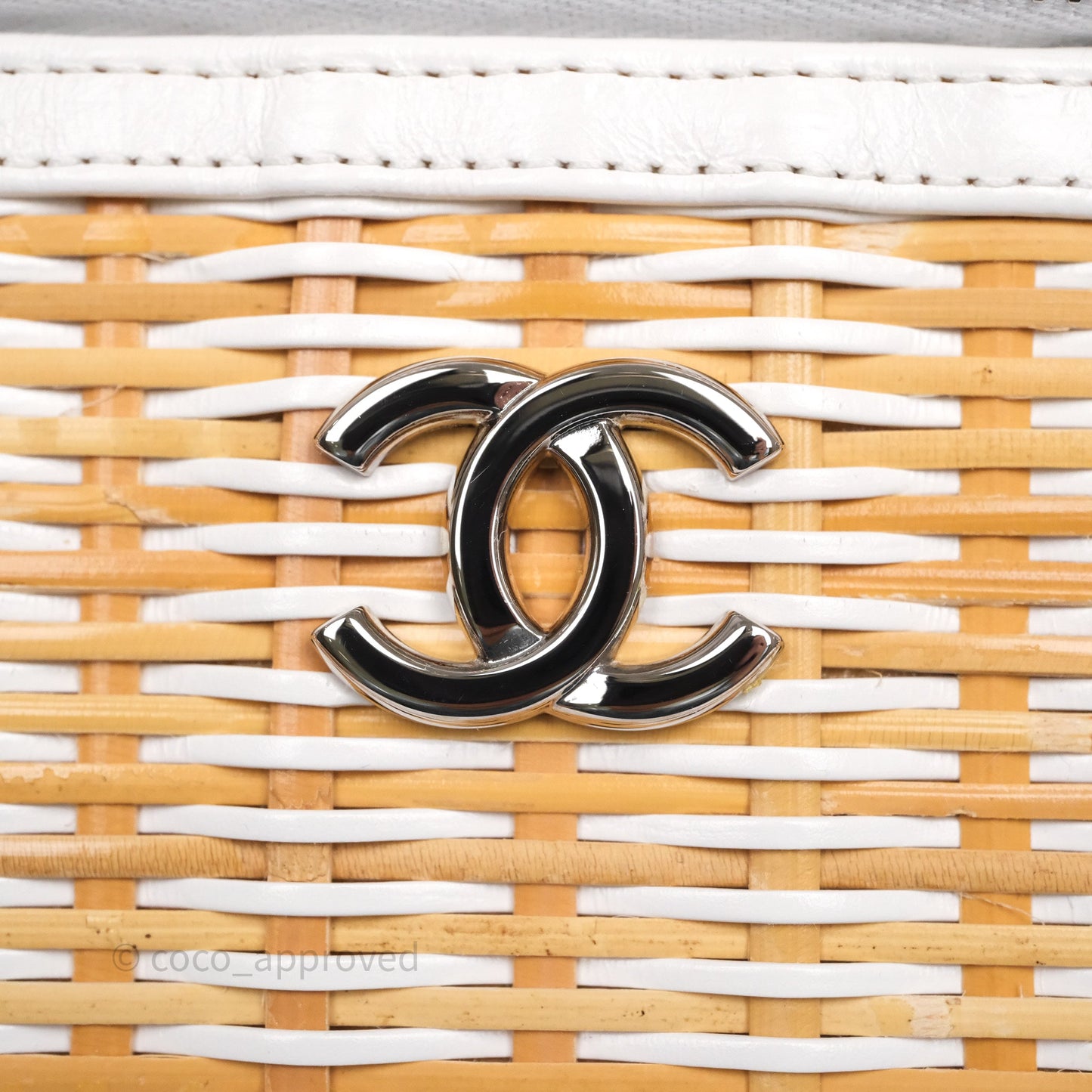 Chanel Small Top Handle Vanity Case White Beige Calfskin Raffia Silver Hardware