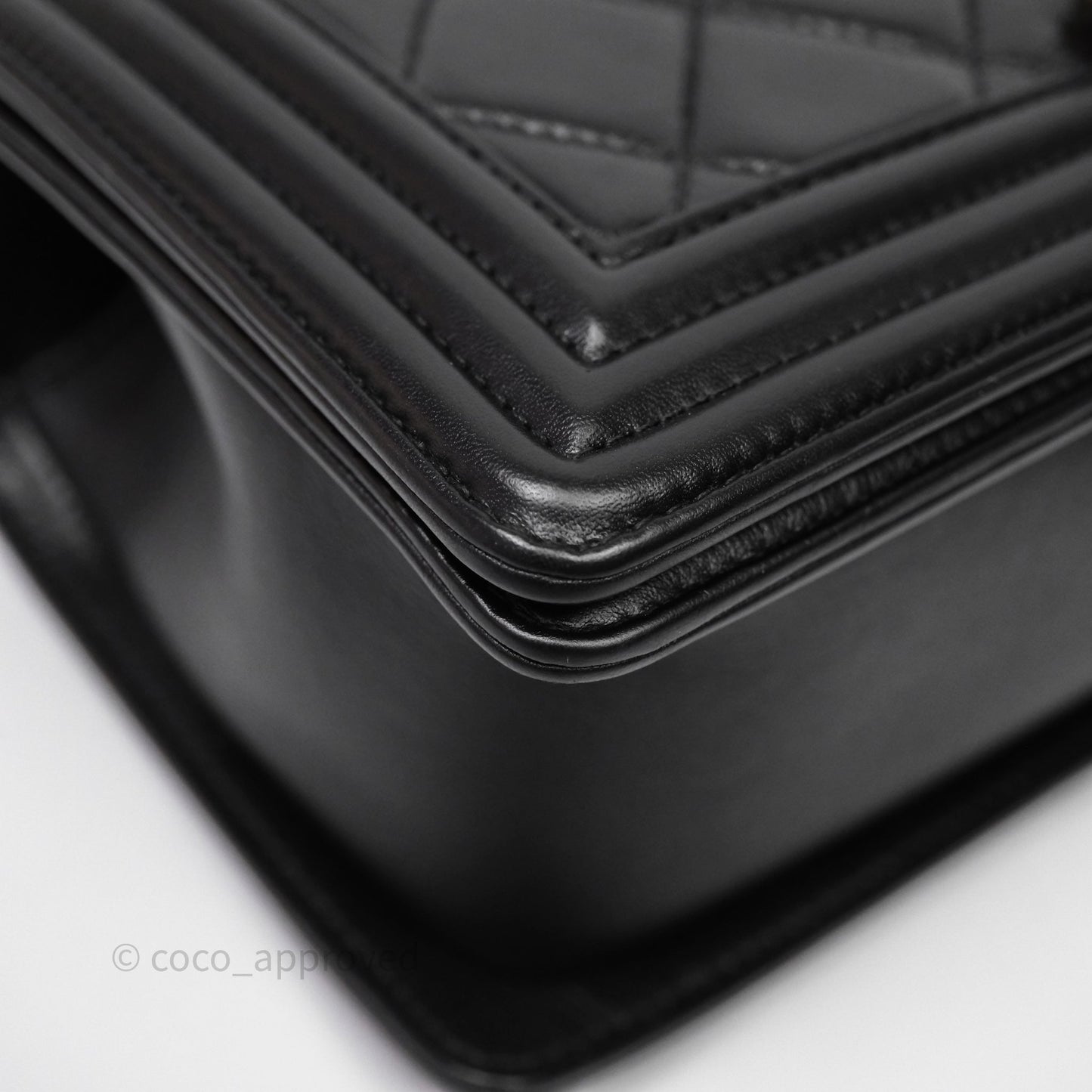 Chanel Quilted Medium Boy Black Lambskin Ruthenium Hardware