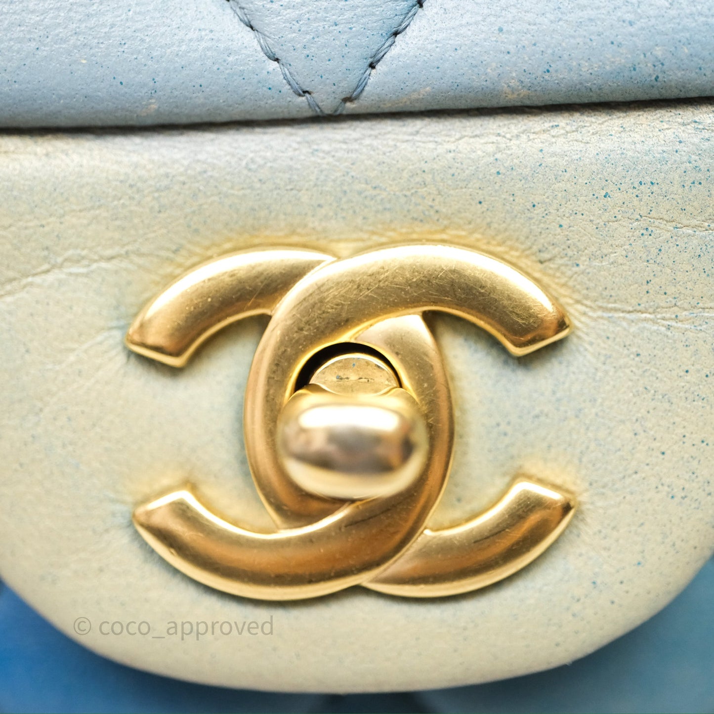 Chanel Classic M/L Medium Flap Quilted Ombre Blue Lambskin Gold Hardware