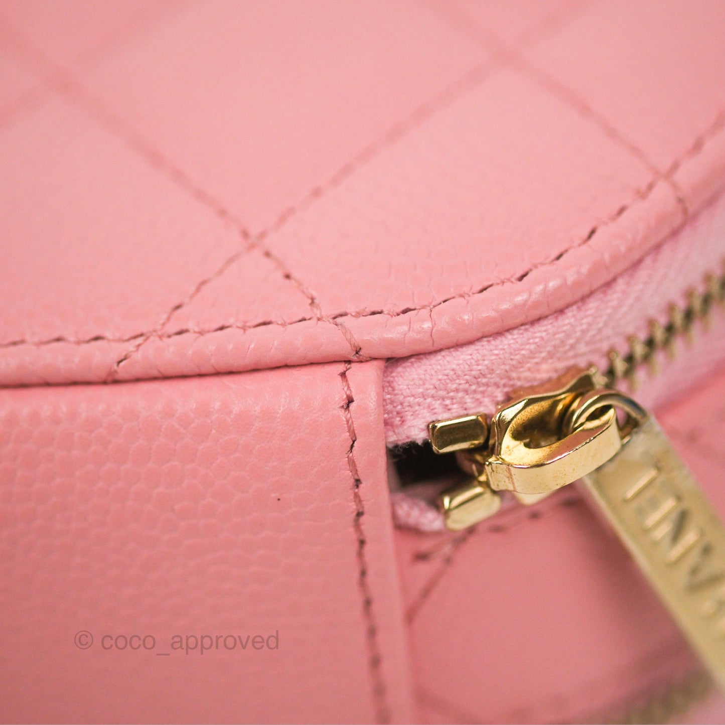 Chanel Mini Round Vanity Bag with Handle Pink Caviar 22C