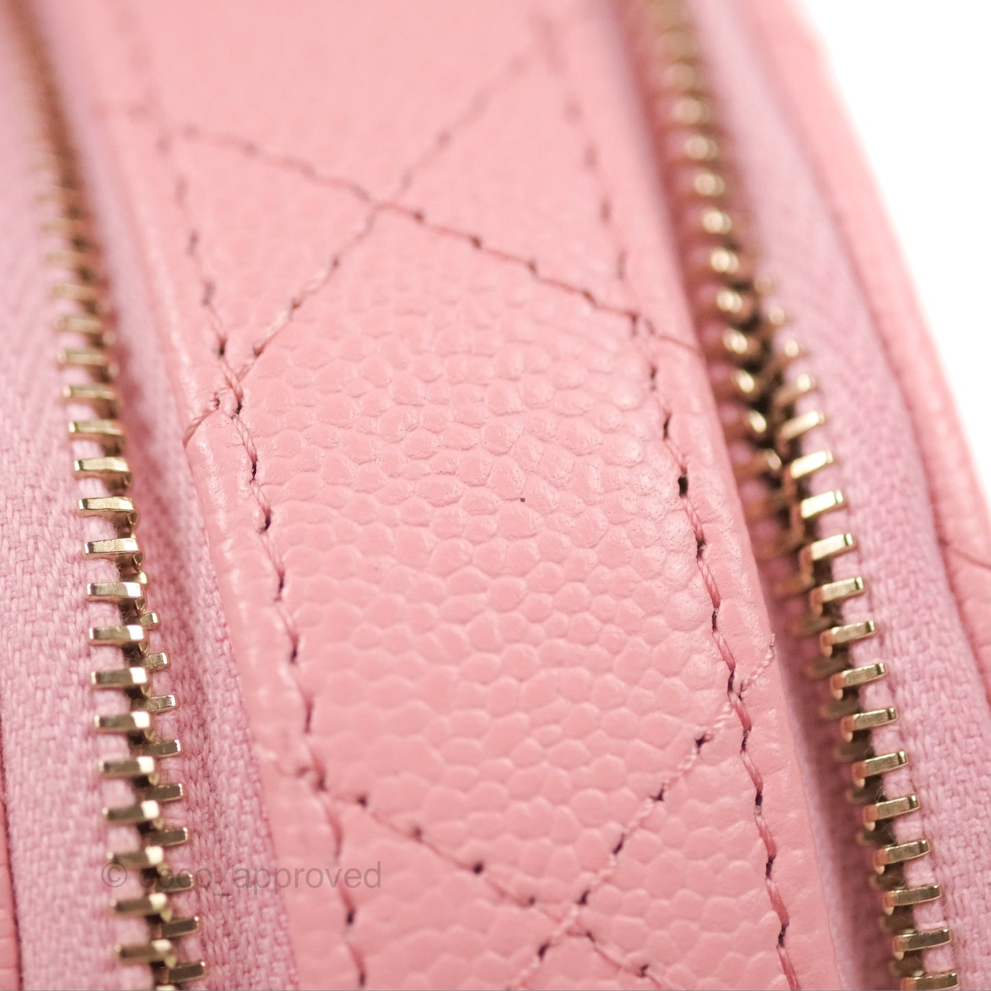 Chanel Mini Round Vanity Bag with Handle Pink Caviar 22C