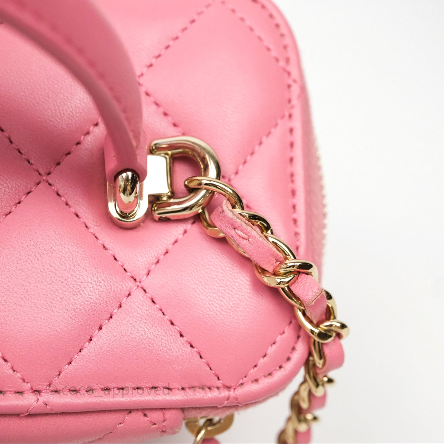 Chanel Vanity Rectangular Top Handle Pink Lambskin Gold Hardware