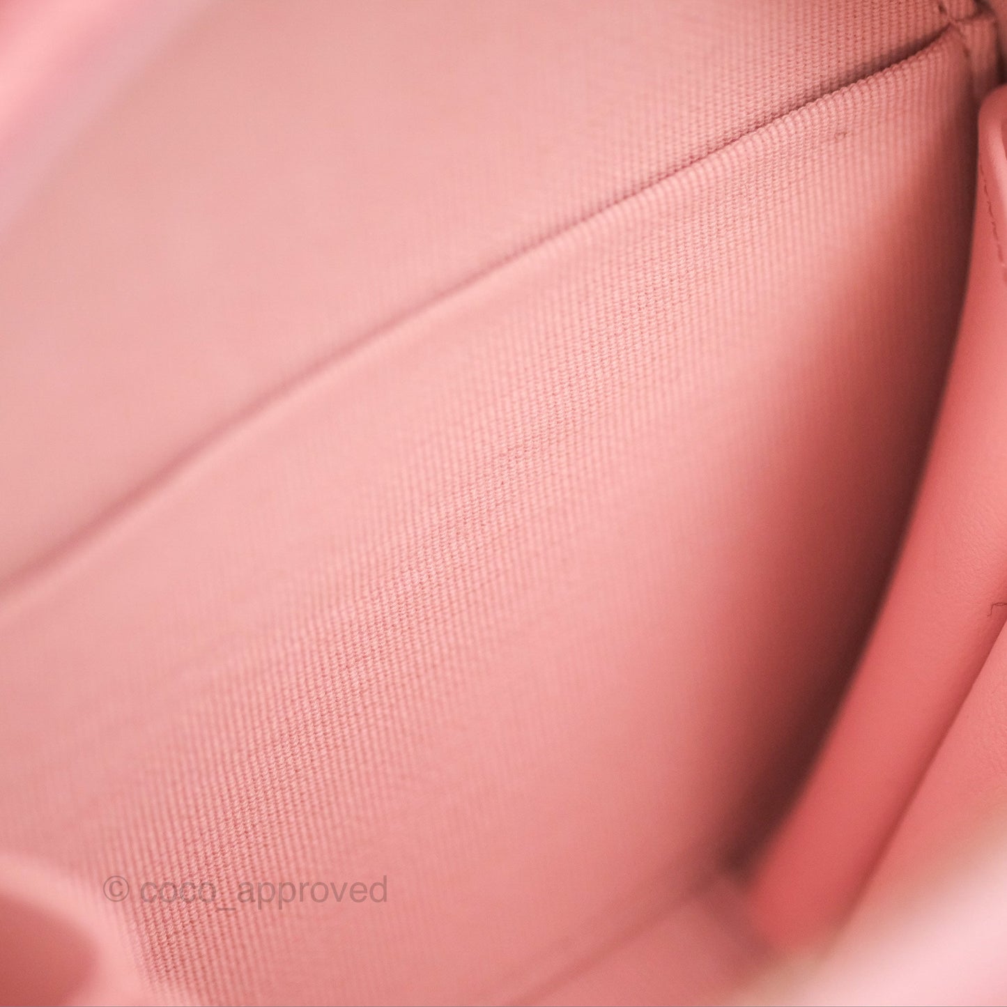 Chanel Mini Round Vanity Bag with Handle Pink Caviar 22C