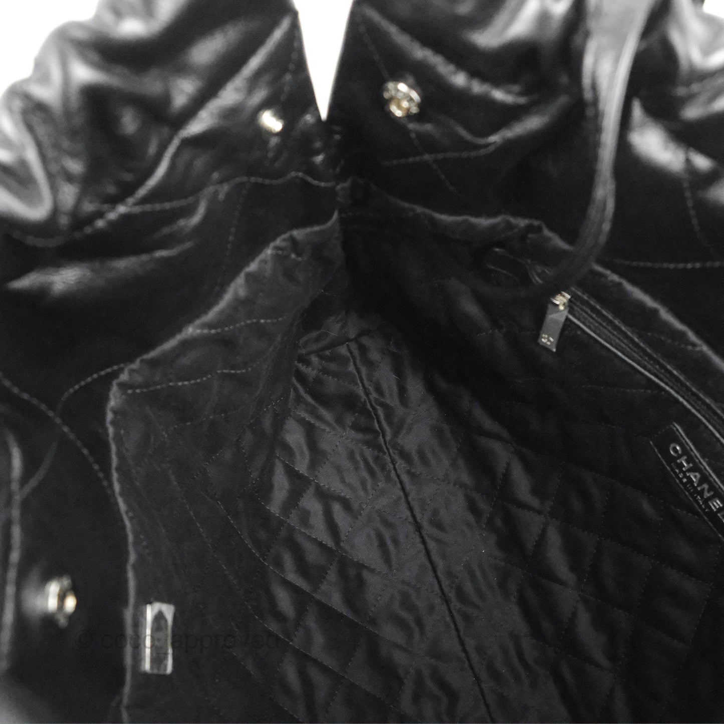 Chanel 22 Small Black Shiny Calfskin Matte Silver Hardware