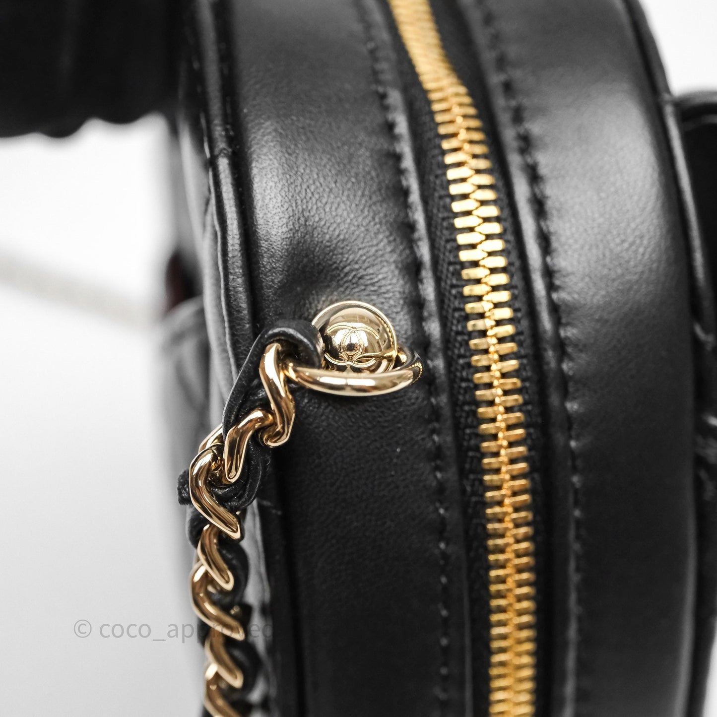 Chanel Large Heart Bag Black Lambskin Gold Hardware 22S