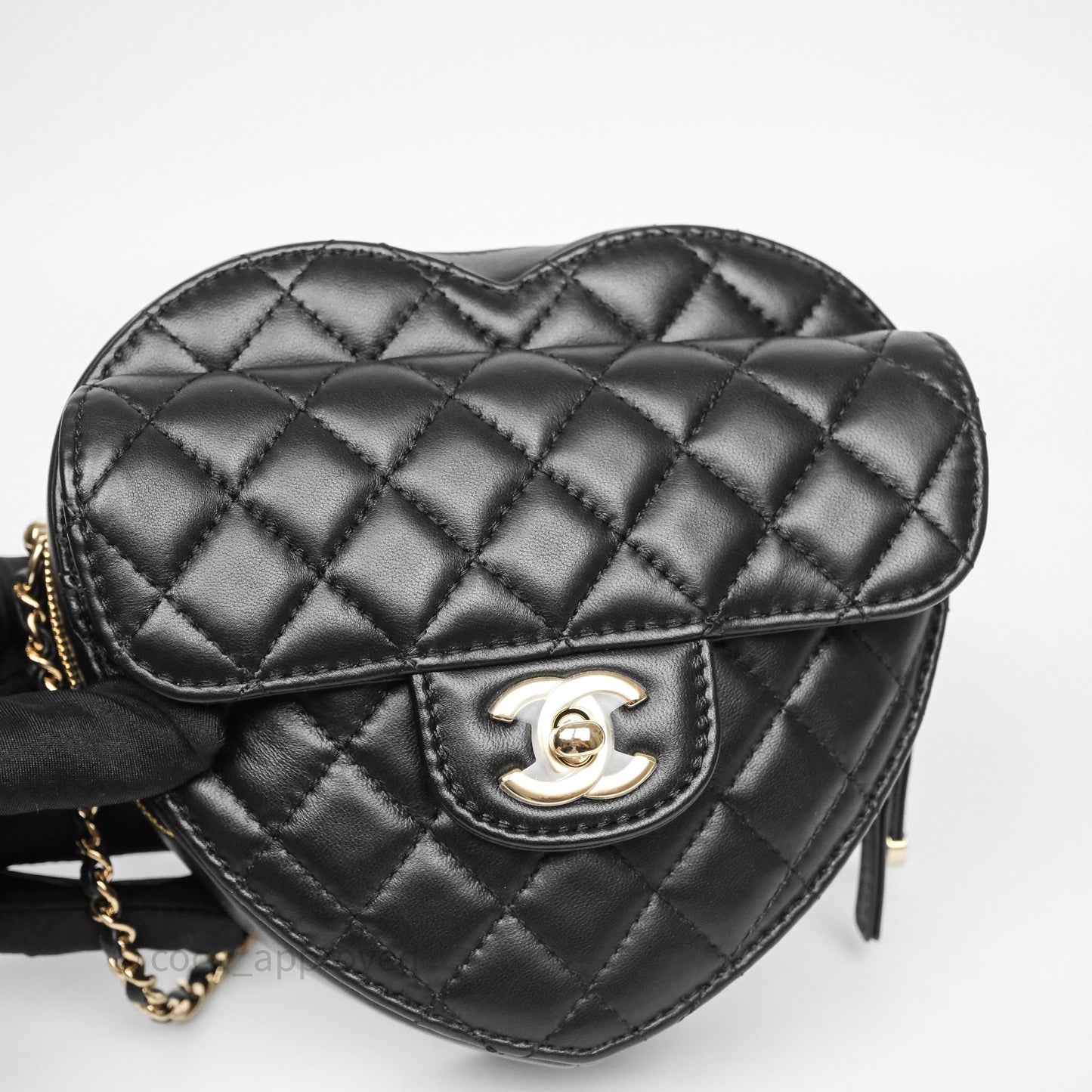 Chanel Large Heart Bag Black Lambskin Gold Hardware 22S
