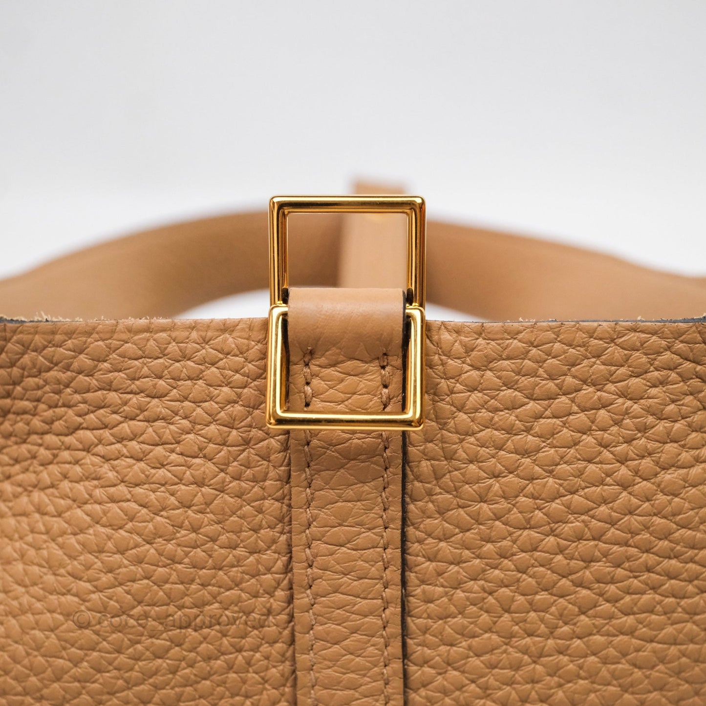 Hermès Picotin Lock 18 Chai 0M Taurillon Clemence Gold Hardware