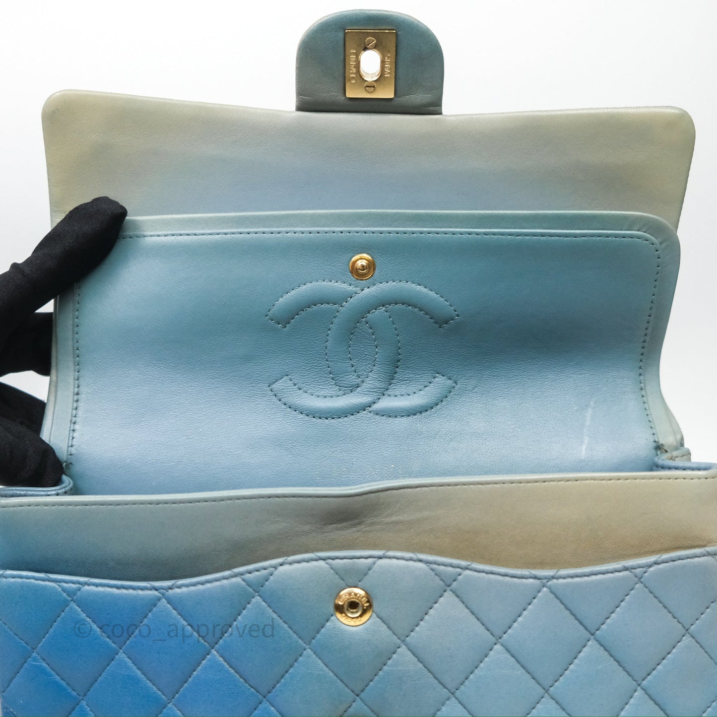 Chanel Classic M/L Medium Flap Quilted Ombre Blue Lambskin Gold Hardware