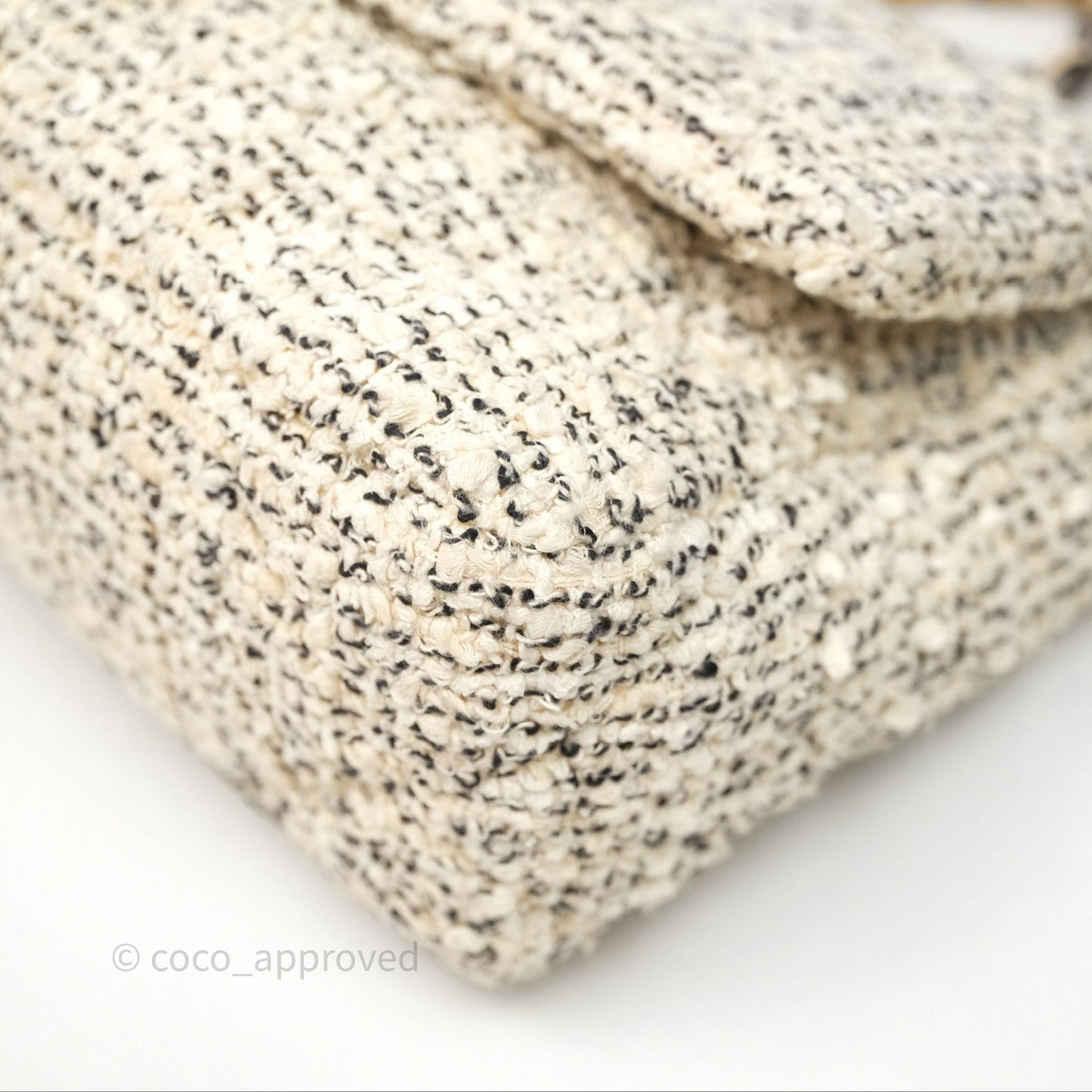 Chanel 19 Small Tweed Oreo Cream Mixed Hardware