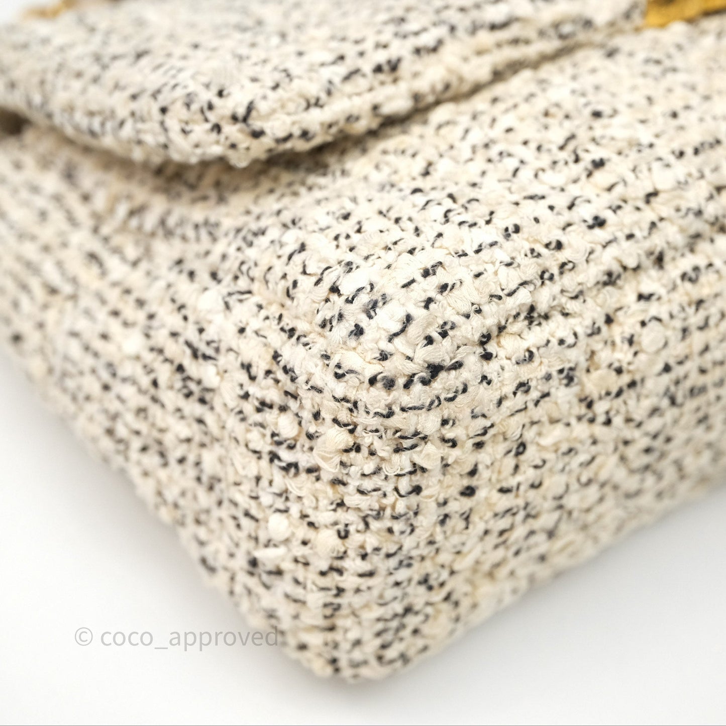 Chanel 19 Small Tweed Oreo Cream Mixed Hardware