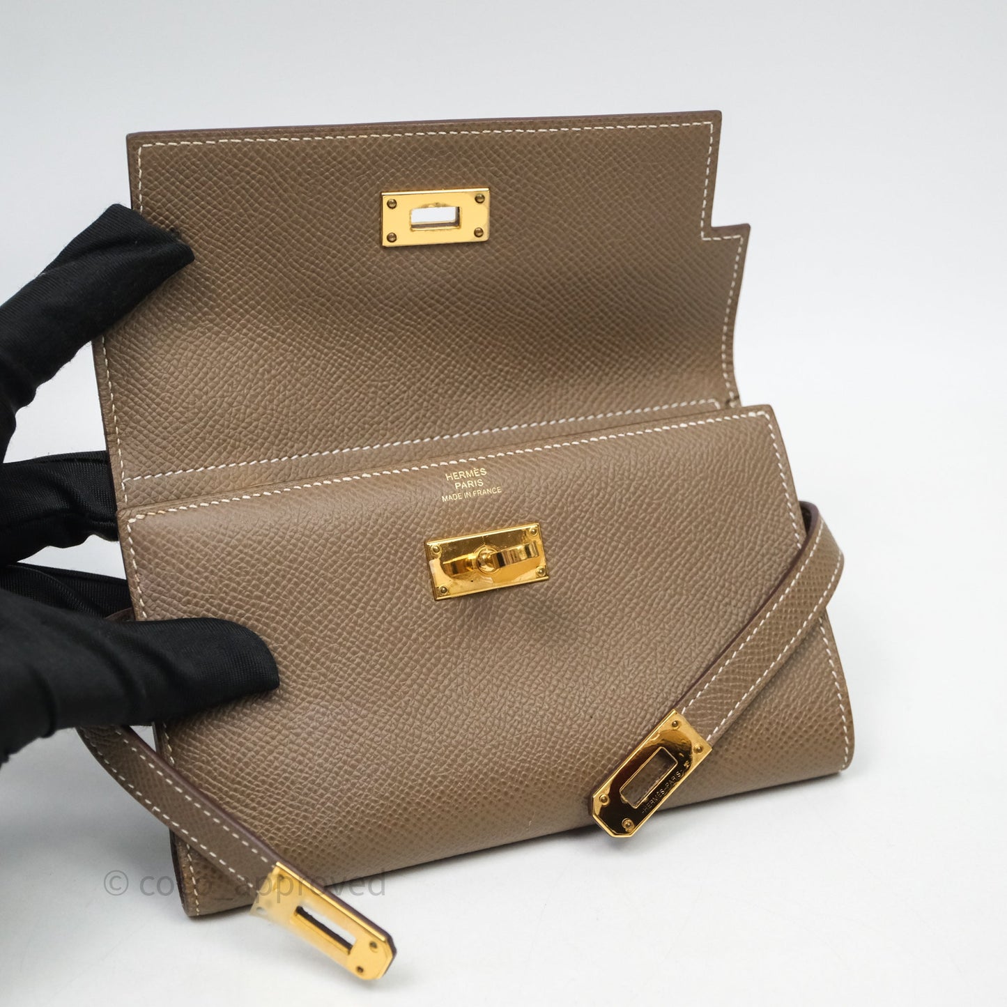 Hermès Kelly To Go 18 Étoupe Epsom Short Wallet Gold Hardware